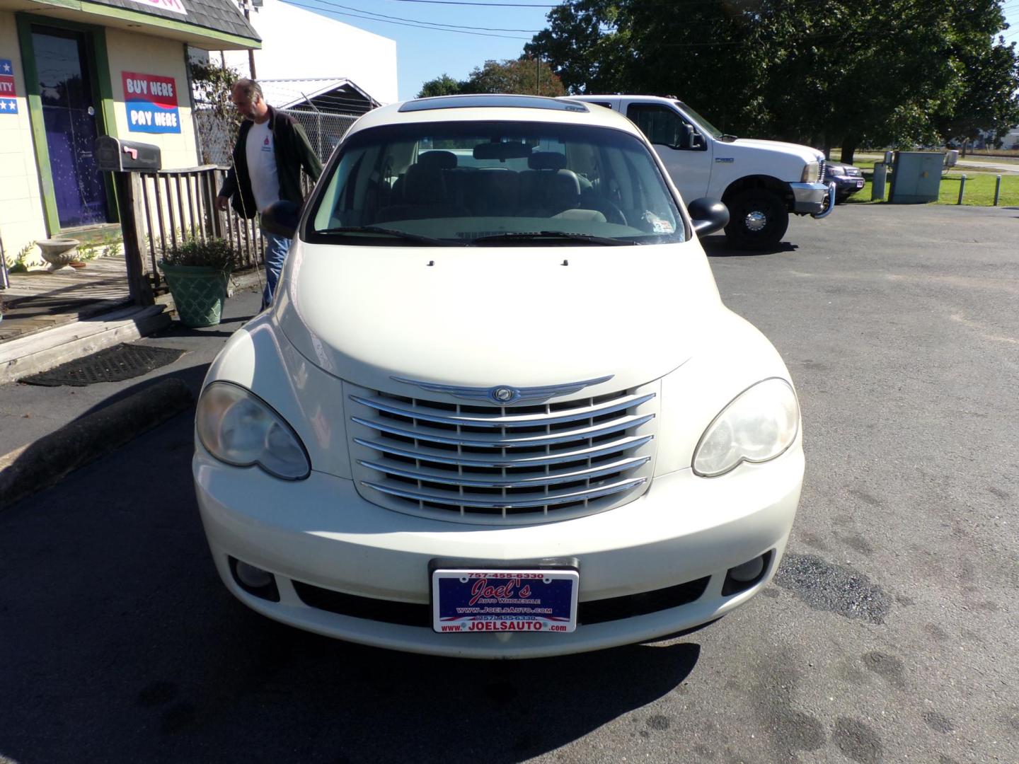 2006 WHITE Chrysler PT Cruiser Touring Edition (3A8FY58B46T) with an 2.4L L4 DOHC 16V engine, located at 5700 Curlew Drive, Norfolk, VA, 23502, (757) 455-6330, 36.841885, -76.209412 - Photo#4