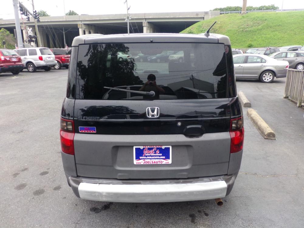2003 Black Honda Element EX 2WD (5J6YH17573L) with an 2.4L L4 DOHC 16V engine, 5-Speed Manual Overdrive transmission, located at 5700 Curlew Drive, Norfolk, VA, 23502, (757) 455-6330, 36.841885, -76.209412 - Catalytic converter missing...AS-IS, WHERE-IS, HOW-IS, all CASH, wholesale to the public discounted price. - Photo #11