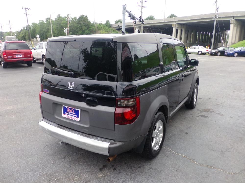 2003 Black Honda Element EX 2WD (5J6YH17573L) with an 2.4L L4 DOHC 16V engine, 5-Speed Manual Overdrive transmission, located at 5700 Curlew Drive, Norfolk, VA, 23502, (757) 455-6330, 36.841885, -76.209412 - Photo #12