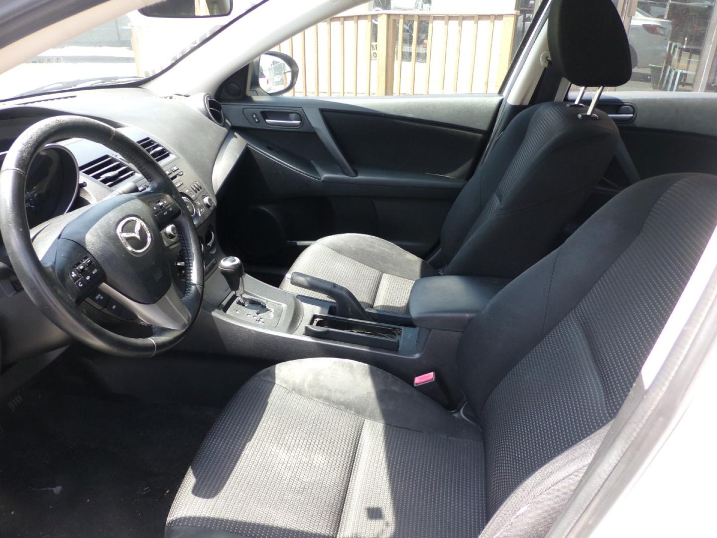 2012 white Mazda MAZDA3 i Touring 4-Door (JM1BL1V79C1) with an 2.0L L4 DOHC 16V engine, located at 5700 Curlew Drive, Norfolk, VA, 23502, (757) 455-6330, 36.841885, -76.209412 - Photo#15