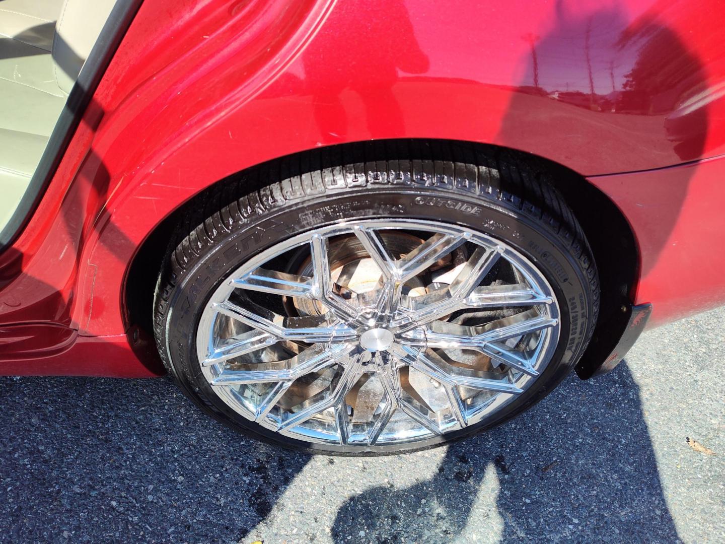 2010 Red Toyota Camry LE V6 6-Spd AT (4T1BK3EK3AU) with an 3.5L V6 DOHC 24V engine, 6-Speed Automatic transmission, located at 5700 Curlew Drive, Norfolk, VA, 23502, (757) 455-6330, 36.841885, -76.209412 - Photo#9