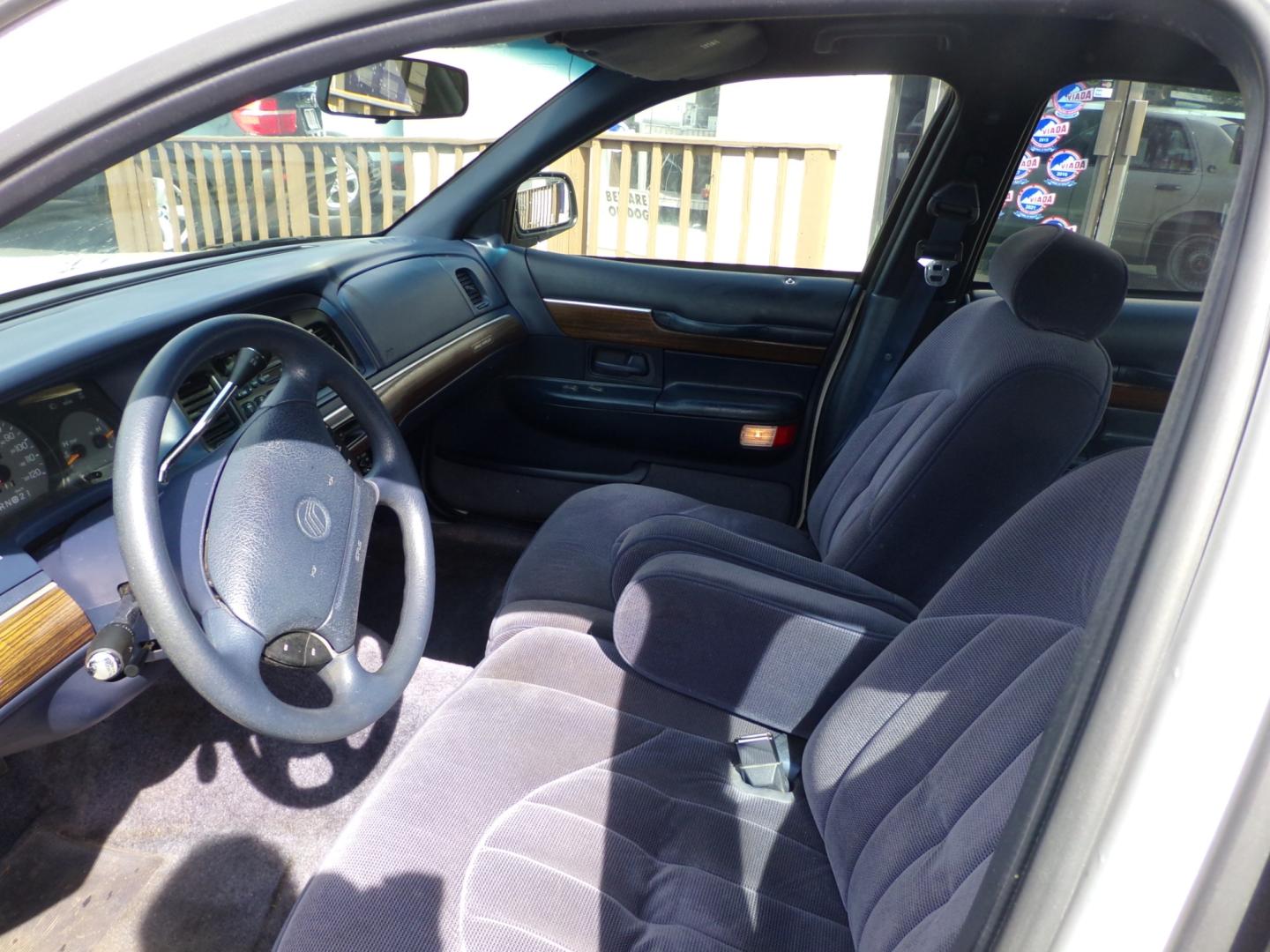 1996 White /blue Mercury Grand Marquis GS (2MELM74WXTX) with an 4.6L V8 SOHC 16V engine, 4-Speed Automatic Overdrive transmission, located at 5700 Curlew Drive, Norfolk, VA, 23502, (757) 455-6330, 36.841885, -76.209412 - Photo#5