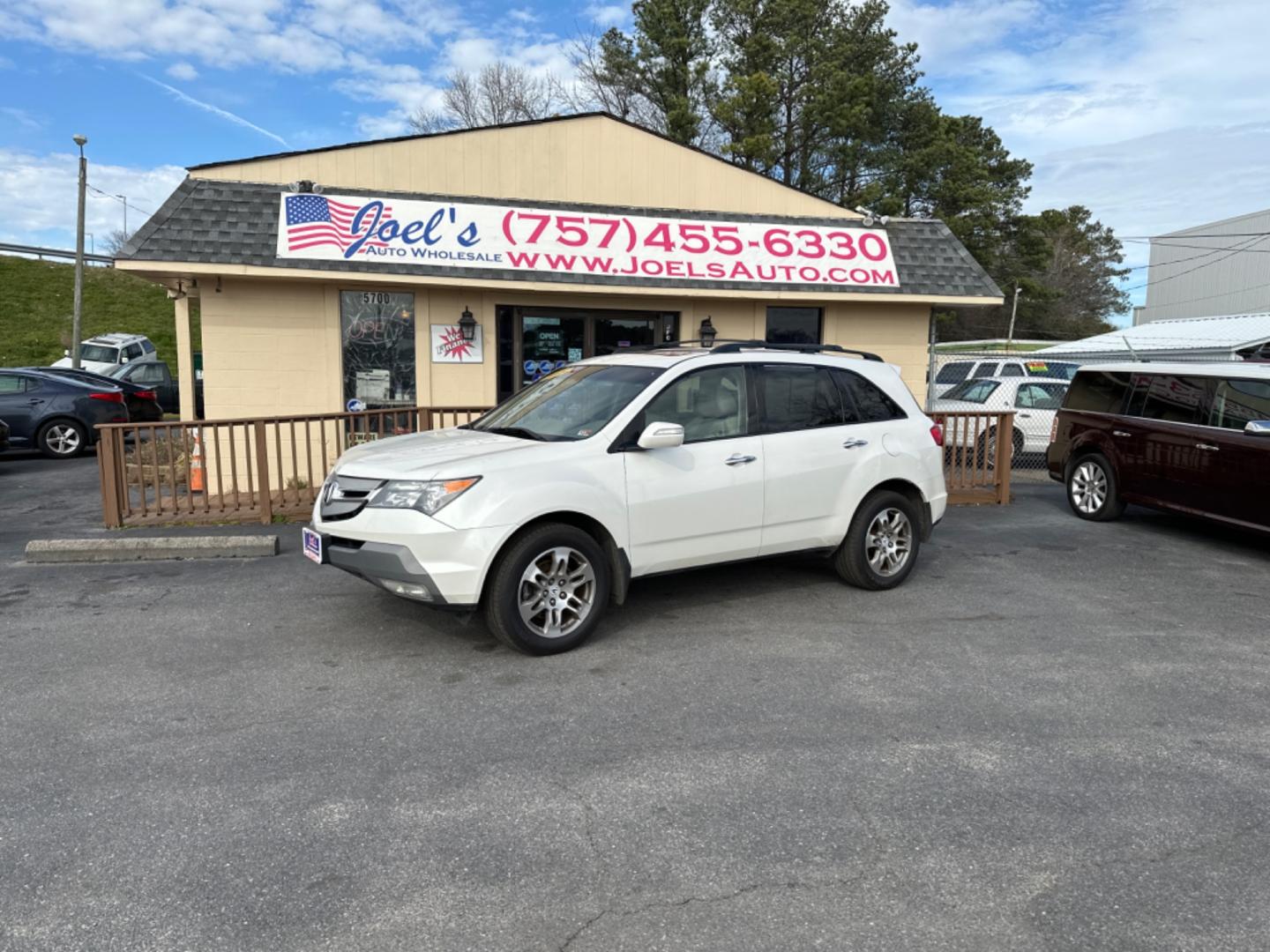 2008 white Acura MDX Tech Package (2HNYD28358H) with an 3.5L V6 SOHC 24V engine, 5-Speed Automatic Overdrive transmission, located at 5700 Curlew Drive, Norfolk, VA, 23502, (757) 455-6330, 36.841885, -76.209412 - Photo#0