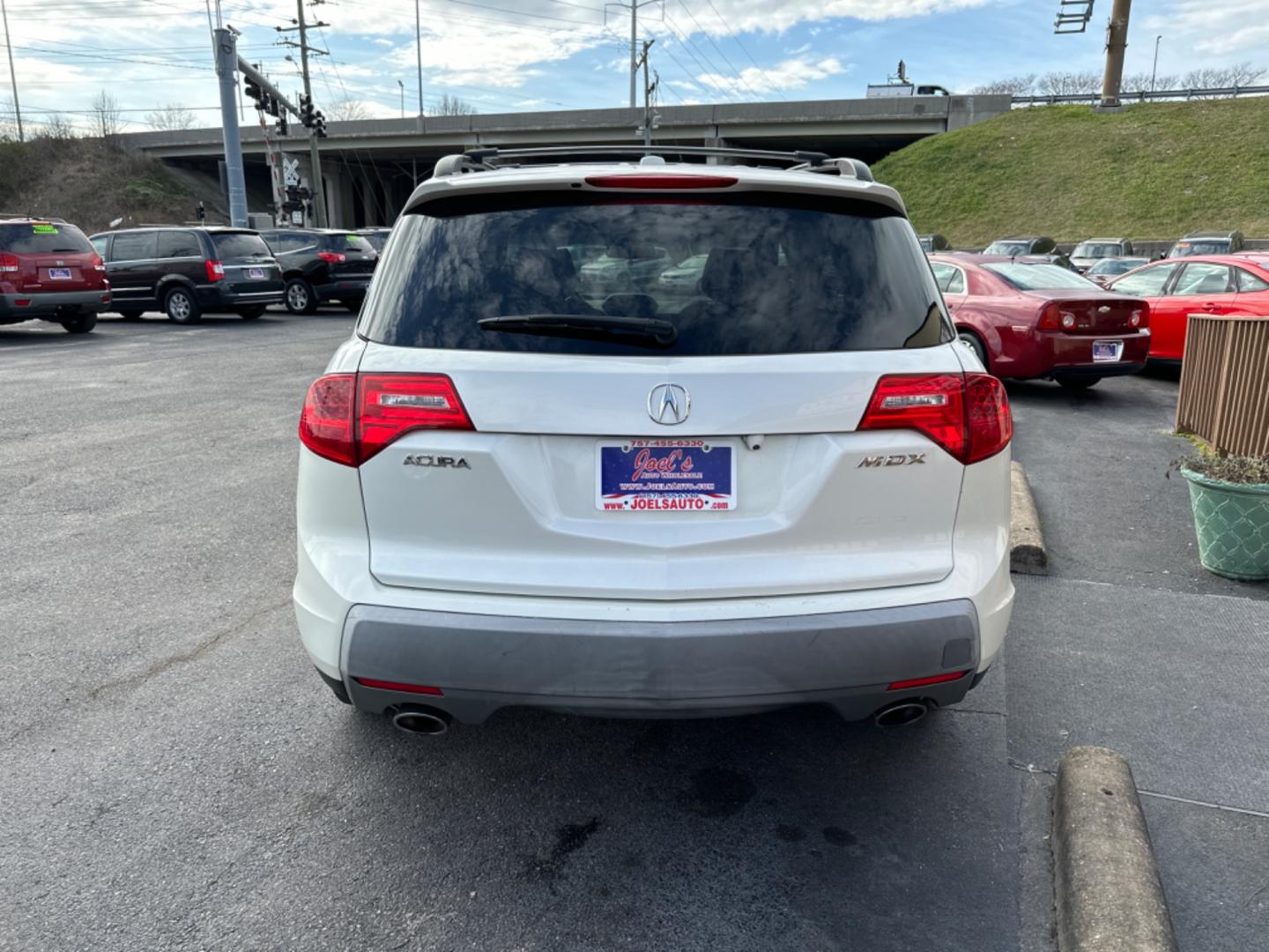 2008 white Acura MDX Tech Package (2HNYD28358H) with an 3.5L V6 SOHC 24V engine, 5-Speed Automatic Overdrive transmission, located at 5700 Curlew Drive, Norfolk, VA, 23502, (757) 455-6330, 36.841885, -76.209412 - Photo#3