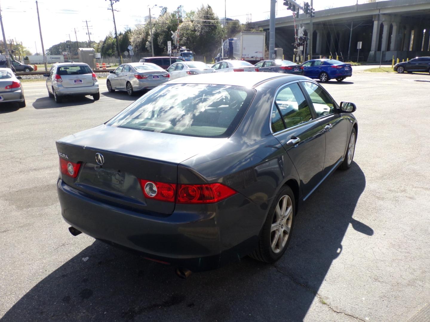 2004 Grey Acura TSX 5-speed AT with Navigation System (JH4CL96954C) with an 2.4L L4 DOHC 16V engine, 5-Speed Automatic Overdrive transmission, located at 5700 Curlew Drive, Norfolk, VA, 23502, (757) 455-6330, 36.841885, -76.209412 - Photo#13