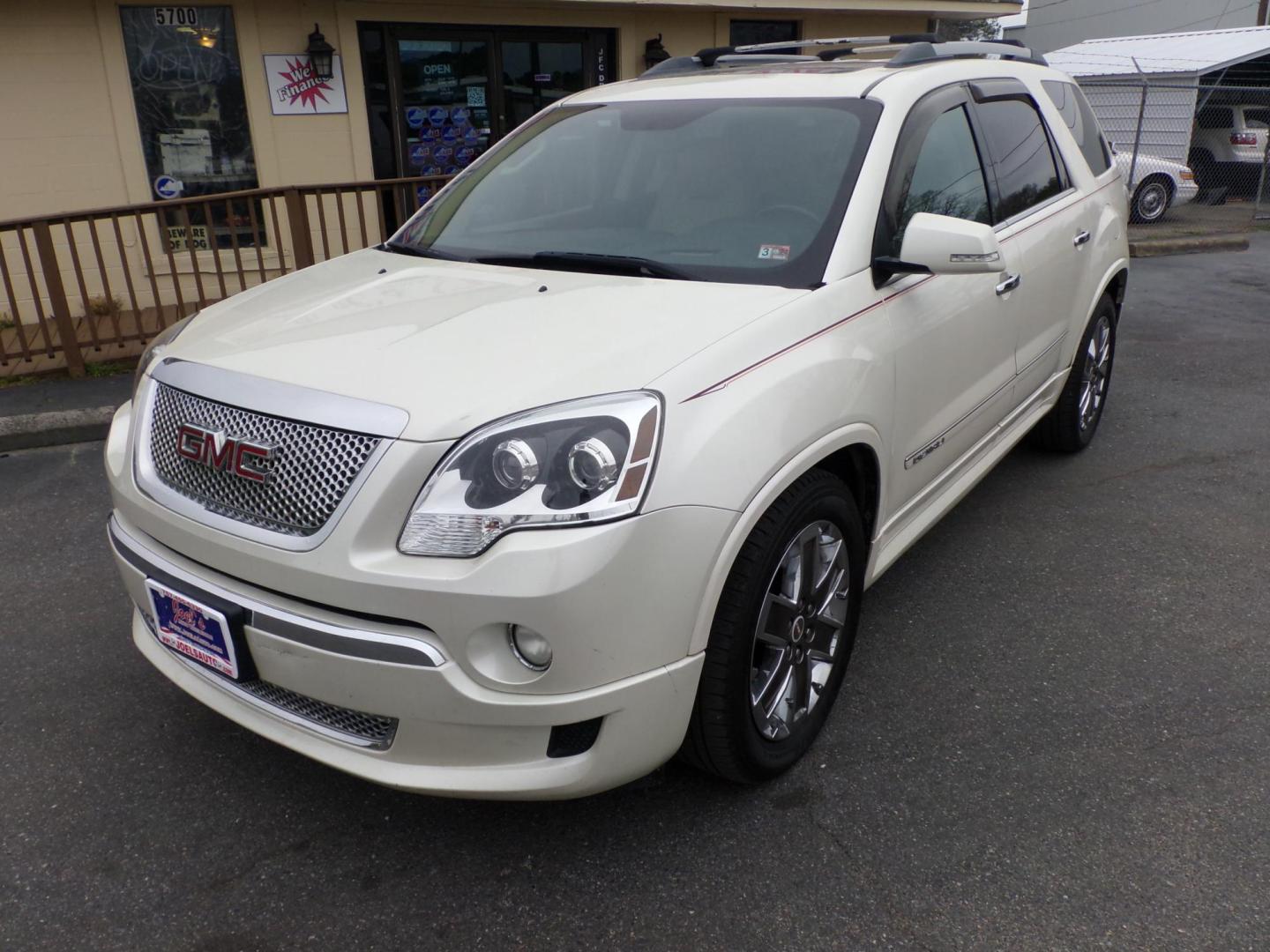 2011 WHITE GMC Acadia Denali AWD (1GKKVTED3BJ) with an 3.6L V6 DOHC 24V engine, 6-Speed Automatic transmission, located at 5700 Curlew Drive, Norfolk, VA, 23502, (757) 455-6330, 36.841885, -76.209412 - Photo#8