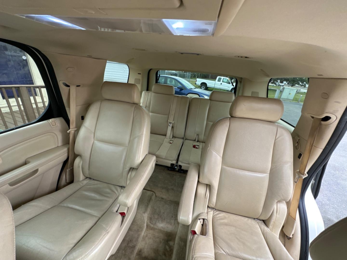 2007 WHITE /tan Cadillac Escalade AWD (1GYFK63887R) with an 6.2L V8 OHV 16V engine, 6-Speed Automatic Overdrive transmission, located at 5700 Curlew Drive, Norfolk, VA, 23502, (757) 455-6330, 36.841885, -76.209412 - Photo#12