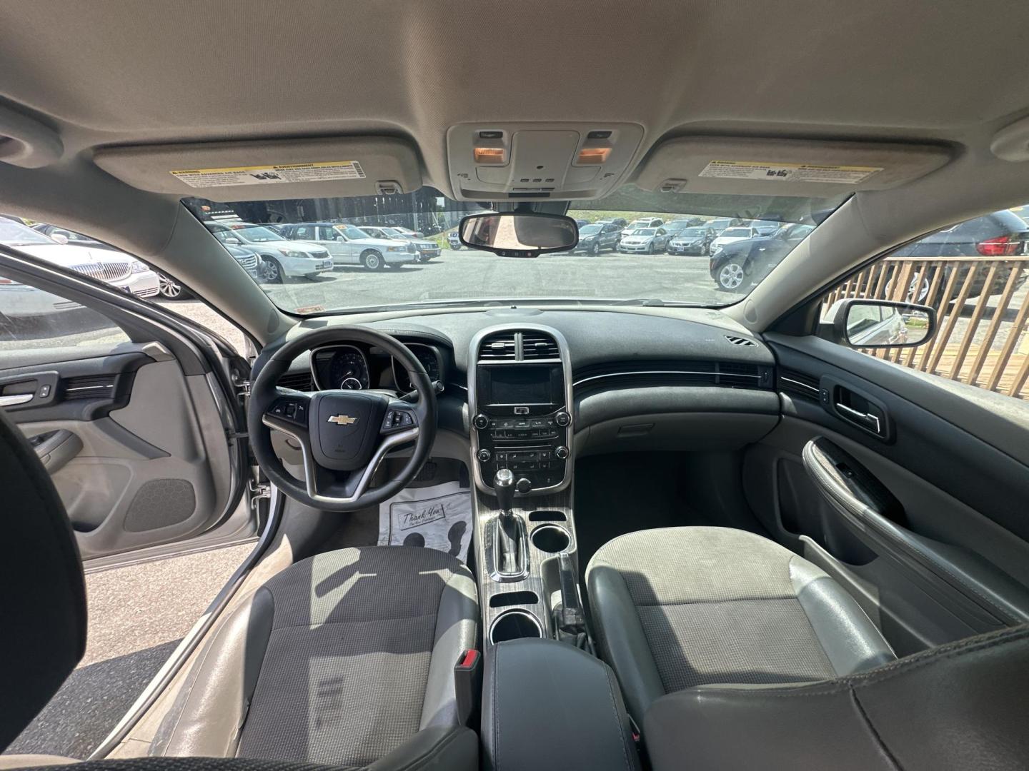 2015 Silver Chevrolet Malibu 1LT (1G11C5SL0FU) with an 2.5L L4 DOHC 16V engine, 6-Speed Automatic transmission, located at 5700 Curlew Drive, Norfolk, VA, 23502, (757) 455-6330, 36.841885, -76.209412 - Photo#6