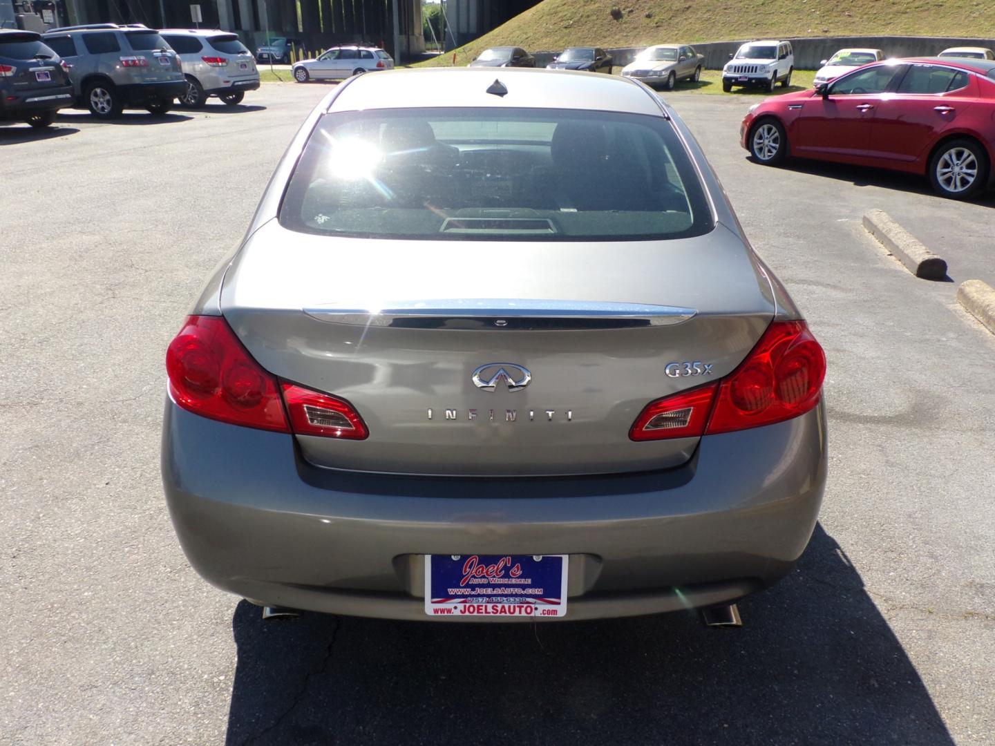 2008 Grey Infiniti G35 x AWD (JNKBV61F08M) with an 3.5L V6 DOHC 24V engine, 5-Speed Automatic Overdrive transmission, located at 5700 Curlew Drive, Norfolk, VA, 23502, (757) 455-6330, 36.841885, -76.209412 - Photo#11