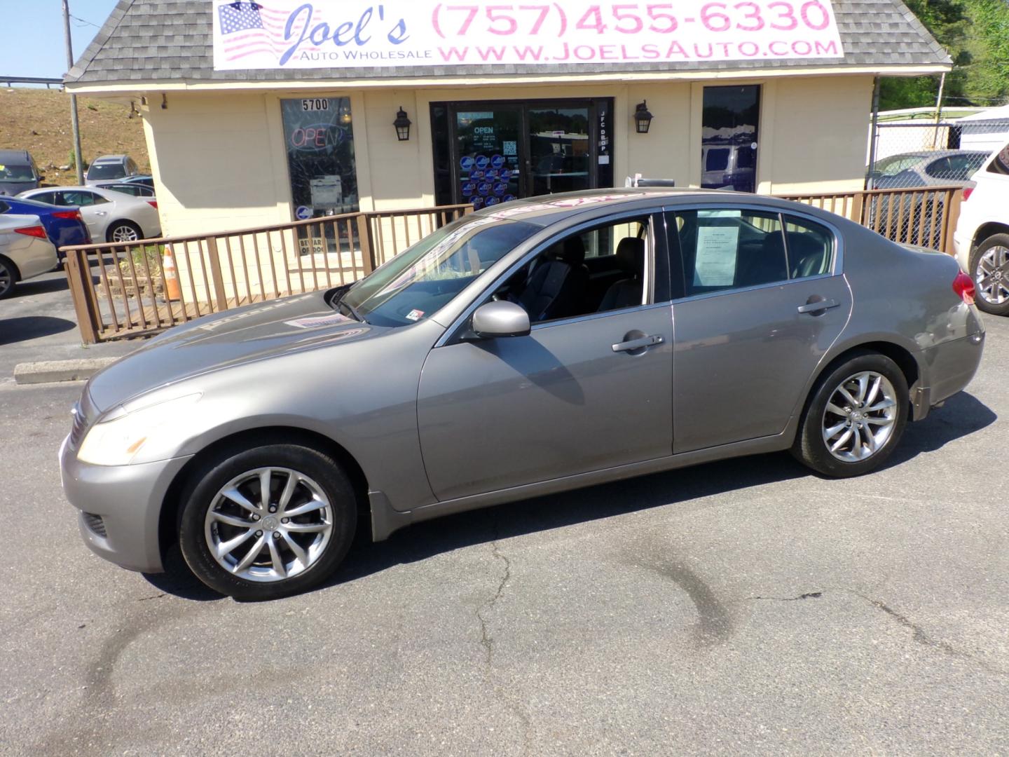 2008 Grey Infiniti G35 x AWD (JNKBV61F08M) with an 3.5L V6 DOHC 24V engine, 5-Speed Automatic Overdrive transmission, located at 5700 Curlew Drive, Norfolk, VA, 23502, (757) 455-6330, 36.841885, -76.209412 - Photo#0