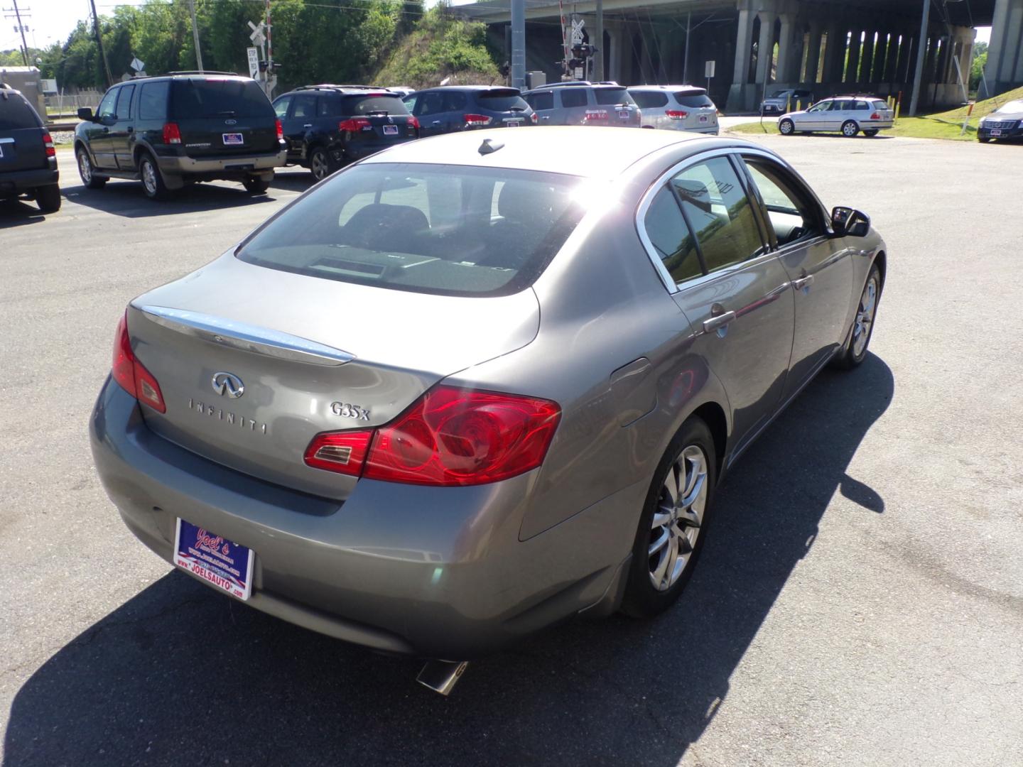 2008 Grey Infiniti G35 x AWD (JNKBV61F08M) with an 3.5L V6 DOHC 24V engine, 5-Speed Automatic Overdrive transmission, located at 5700 Curlew Drive, Norfolk, VA, 23502, (757) 455-6330, 36.841885, -76.209412 - Photo#13