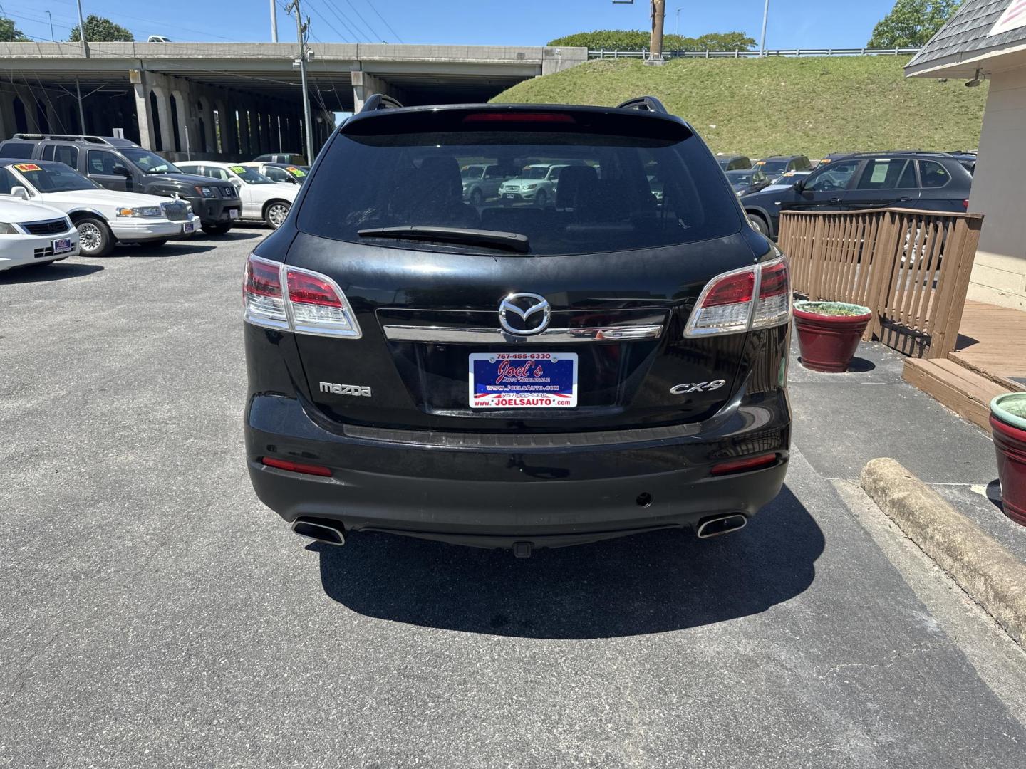 2007 Black Mazda CX-9 Grand Touring AWD (JM3TB38CX70) with an 3.5L V6 DOHC 24V engine, 6-Speed Automatic Overdrive transmission, located at 5700 Curlew Drive, Norfolk, VA, 23502, (757) 455-6330, 36.841885, -76.209412 - Photo#2