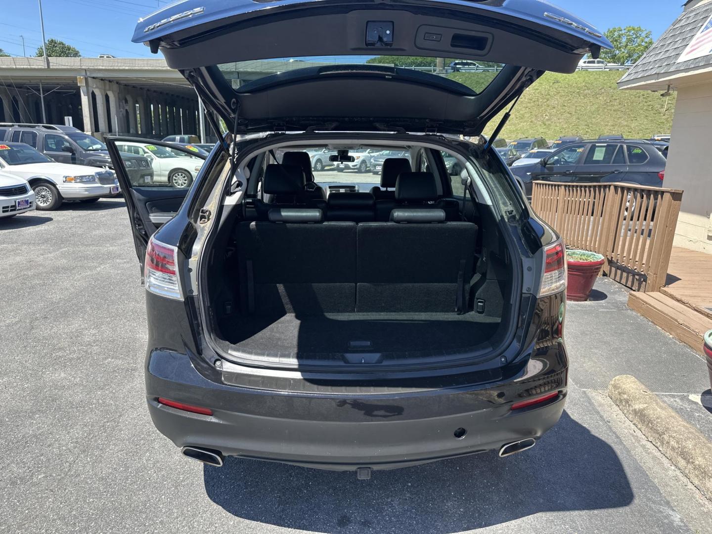 2007 Black Mazda CX-9 Grand Touring AWD (JM3TB38CX70) with an 3.5L V6 DOHC 24V engine, 6-Speed Automatic Overdrive transmission, located at 5700 Curlew Drive, Norfolk, VA, 23502, (757) 455-6330, 36.841885, -76.209412 - Photo#11