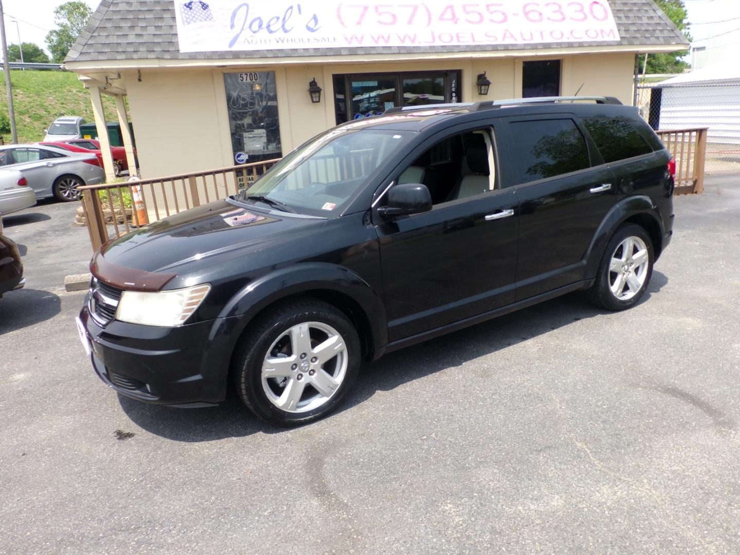 2009 Black Dodge Journey RT AWD (3D4GH67V59T) with an 3.5L V6 SOHC 24V engine, 6-Speed Automatic transmission, located at 5700 Curlew Drive, Norfolk, VA, 23502, (757) 455-6330, 36.841885, -76.209412 - Photo#0