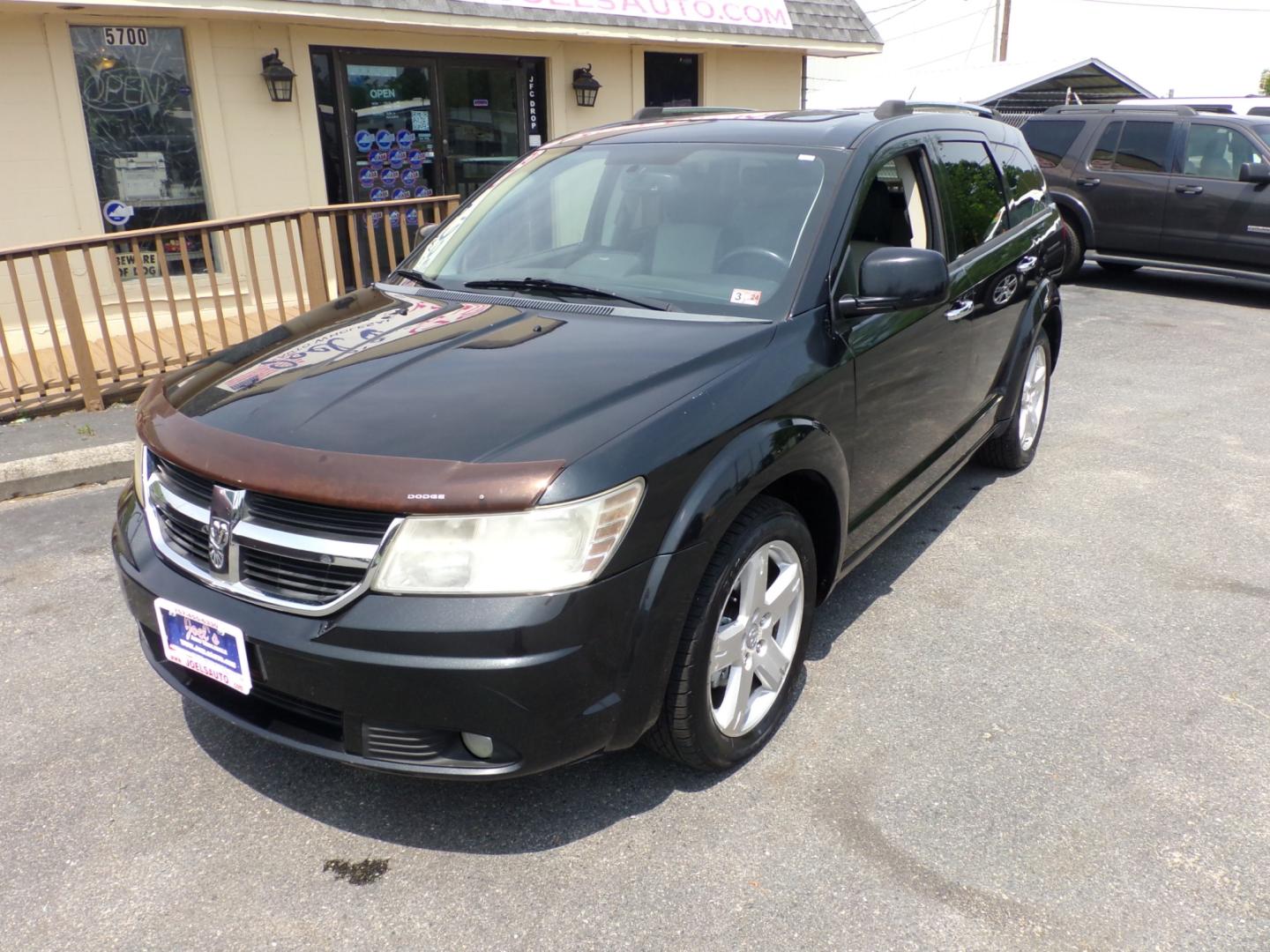 2009 Black Dodge Journey RT AWD (3D4GH67V59T) with an 3.5L V6 SOHC 24V engine, 6-Speed Automatic transmission, located at 5700 Curlew Drive, Norfolk, VA, 23502, (757) 455-6330, 36.841885, -76.209412 - Photo#5