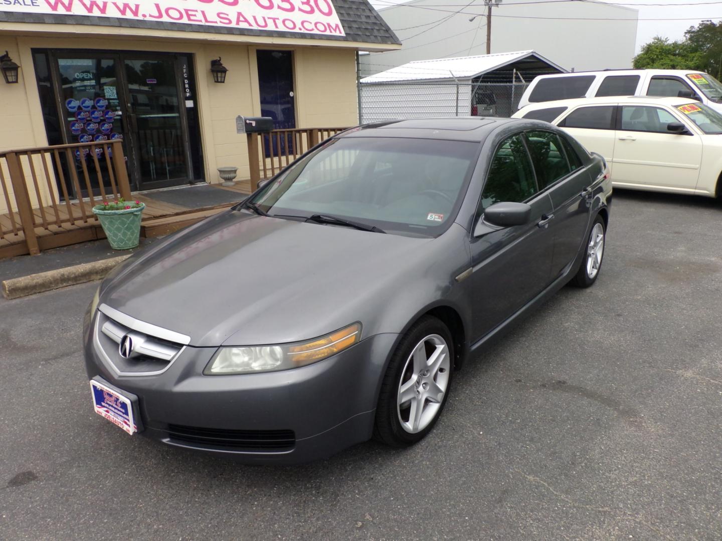 2005 Grey Acura TL 5-Speed AT (19UUA66255A) with an 3.2L V6 SOHC 24V engine, 5-Speed Automatic Overdrive transmission, located at 5700 Curlew Drive, Norfolk, VA, 23502, (757) 455-6330, 36.841885, -76.209412 - Photo#4