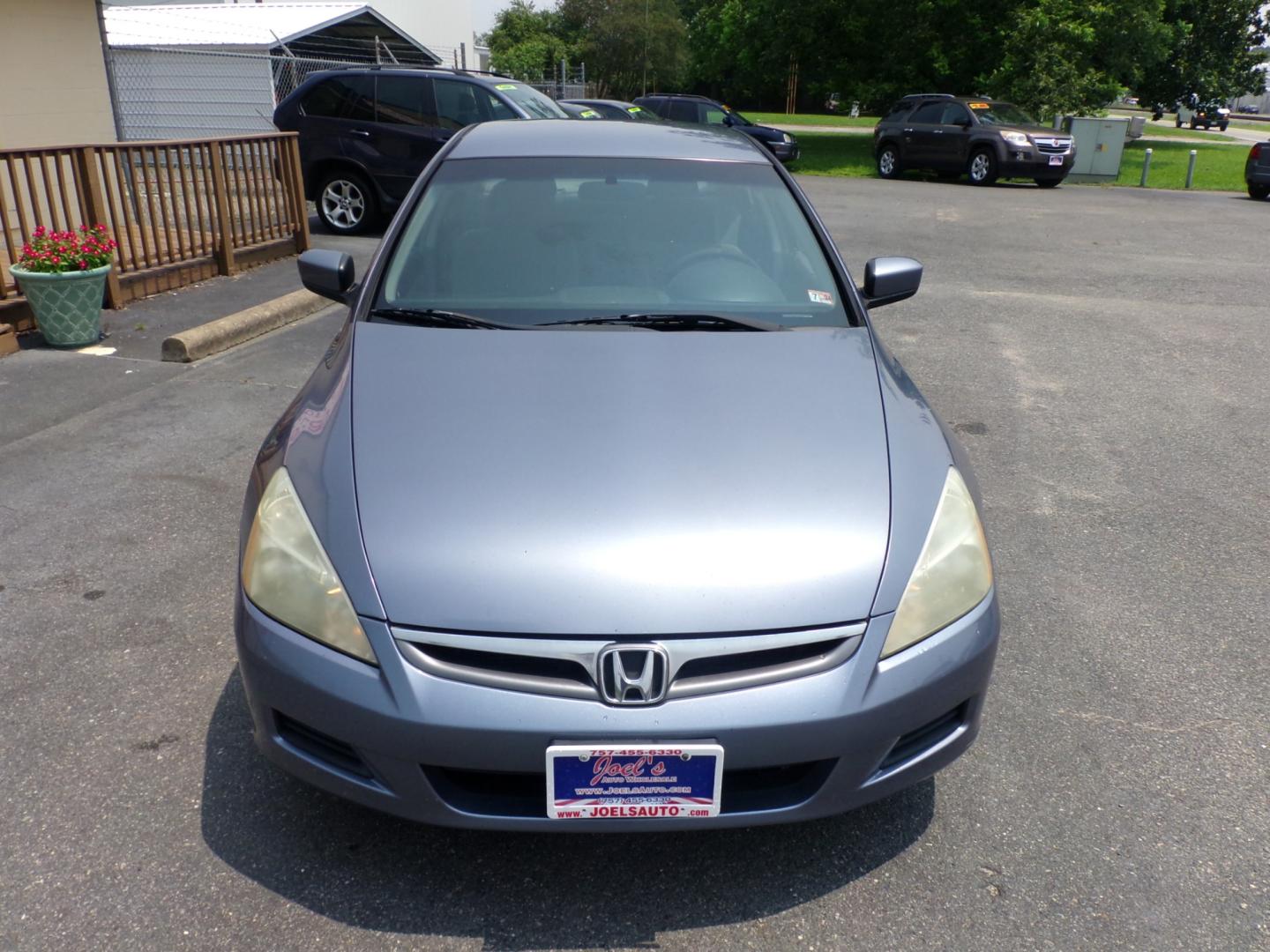 2007 Blue Honda Accord LX Sedan AT (1HGCM56477A) with an 2.4L L4 DOHC 16V engine, 5-Speed Automatic Overdrive transmission, located at 5700 Curlew Drive, Norfolk, VA, 23502, (757) 455-6330, 36.841885, -76.209412 - Photo#3