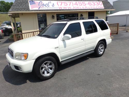 2004 Nissan Pathfinder LE Platinum Edition 4WD