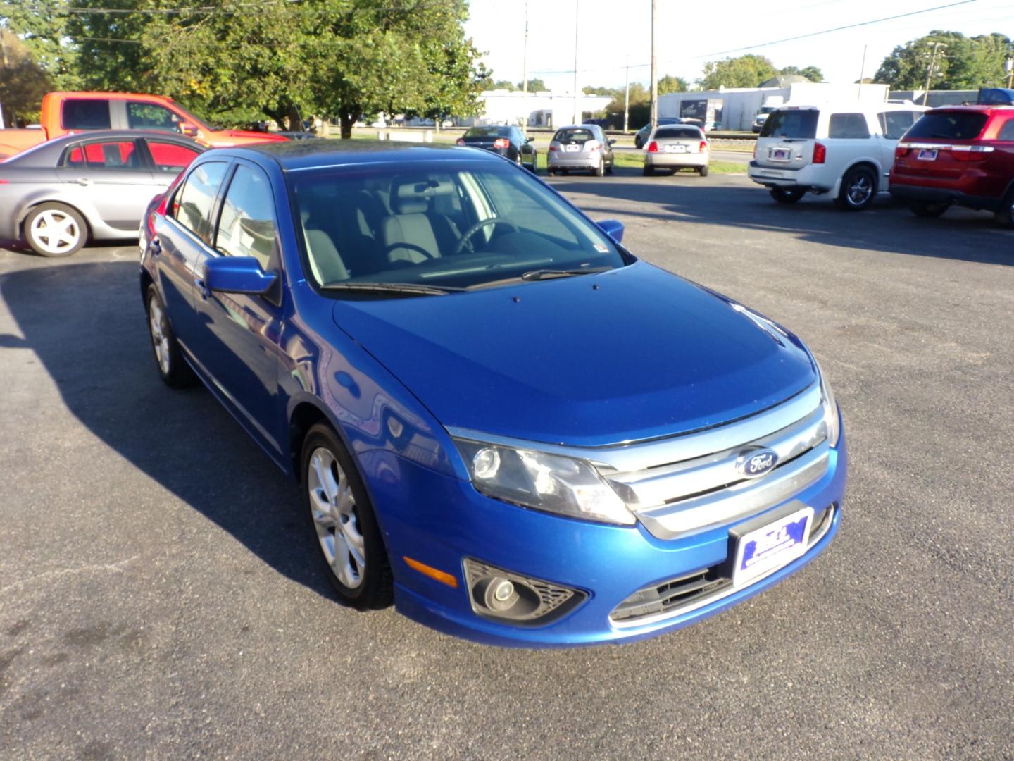 2012 Blue Ford Fusion SE (3FAHP0HAXCR) with an 2.5L L4 DOHC 16V engine, located at 5700 Curlew Drive, Norfolk, VA, 23502, (757) 455-6330, 36.841885, -76.209412 - Photo#8