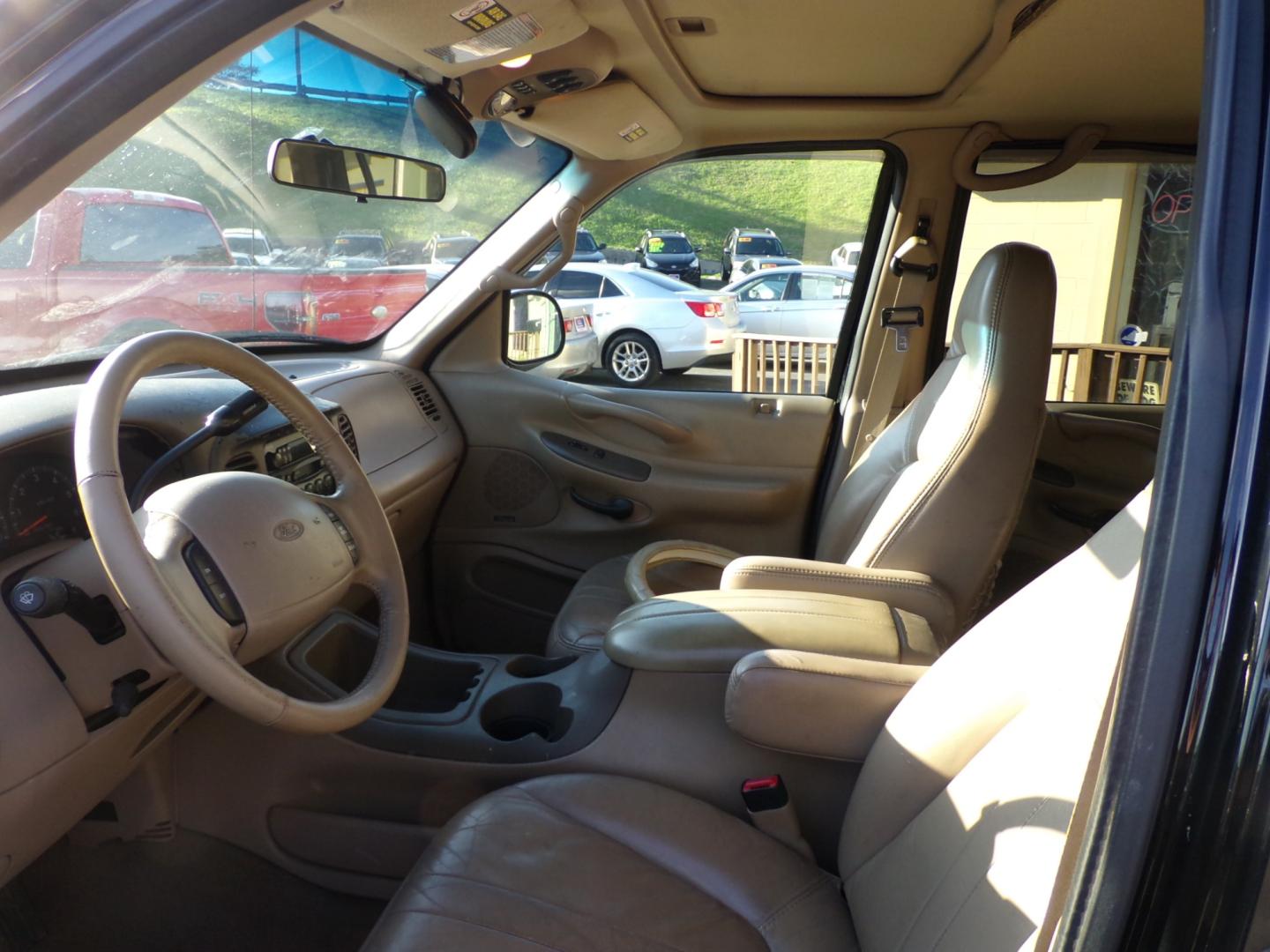 1997 Black Ford Expedition Eddie Bauer 4WD (1FMFU18L3VL) with an 5.4L V8 SOHC 16V engine, 4-Speed Automatic Overdrive transmission, located at 5700 Curlew Drive, Norfolk, VA, 23502, (757) 455-6330, 36.841885, -76.209412 - Photo#8