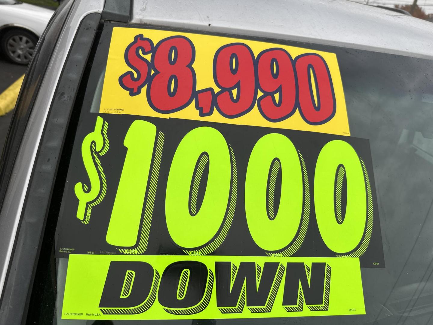 2011 Silver Jeep Liberty (1J4PN2GK1BW) with an 3.7L V6 engine, Automatic transmission, located at 5700 Curlew Drive, Norfolk, VA, 23502, (757) 455-6330, 36.841885, -76.209412 - Photo#6