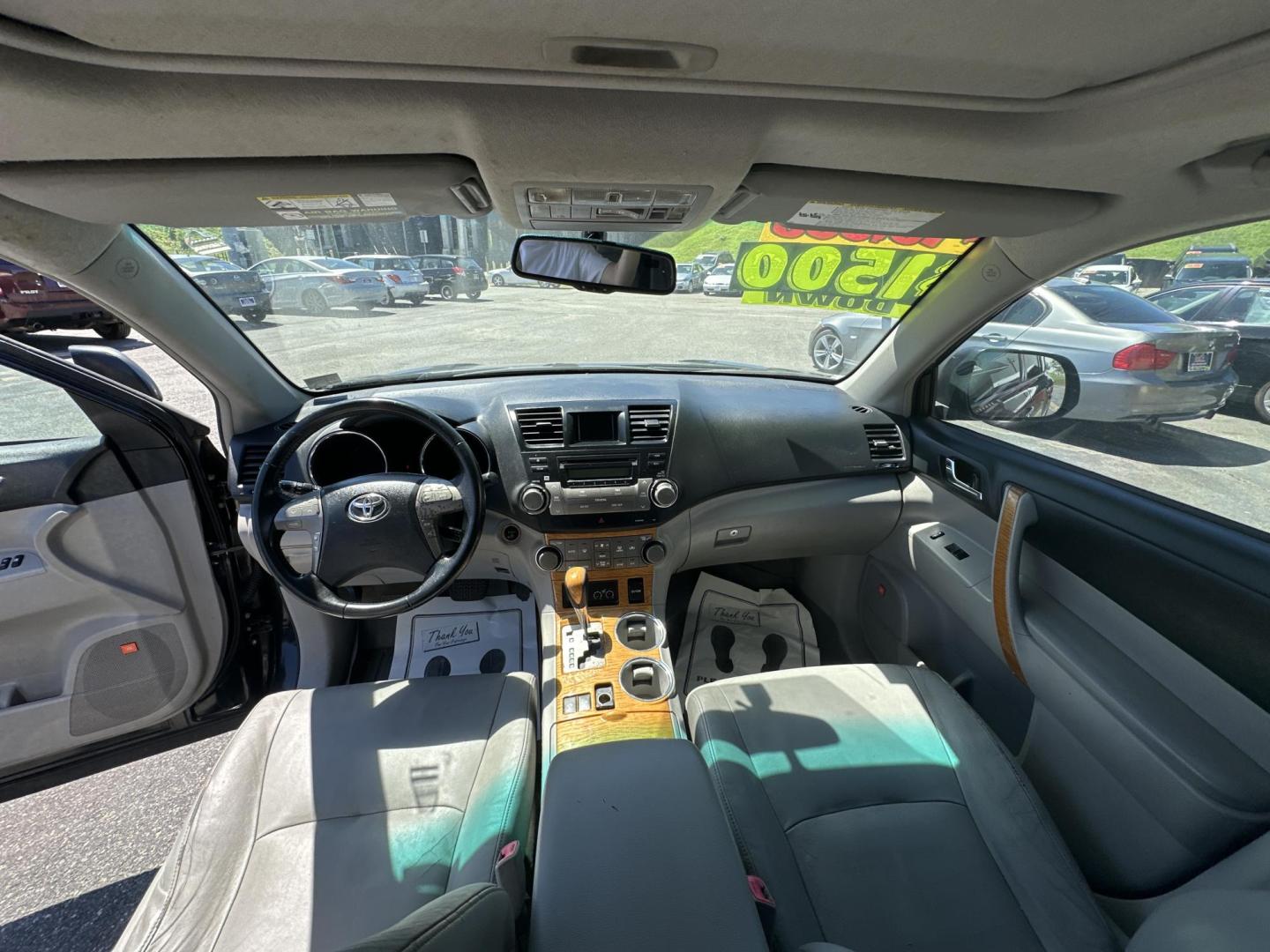 2010 Black /Gray Toyota Highlander Hybrid Limited Hybrid (JTEJW3EH1A2) with an V6 Hybrid engine, CVT transmission, located at 5700 Curlew Drive, Norfolk, VA, 23502, (757) 455-6330, 36.841885, -76.209412 - -2010 Toyota Highlander Hybrid Limited -Carfax 1 Owner -Excellent service history -Fresh oil change -New state inspection -Great tread on all tires -This suv is ready for a new home -VADLR $250 processing fee. No other dealer fees. - Photo#6