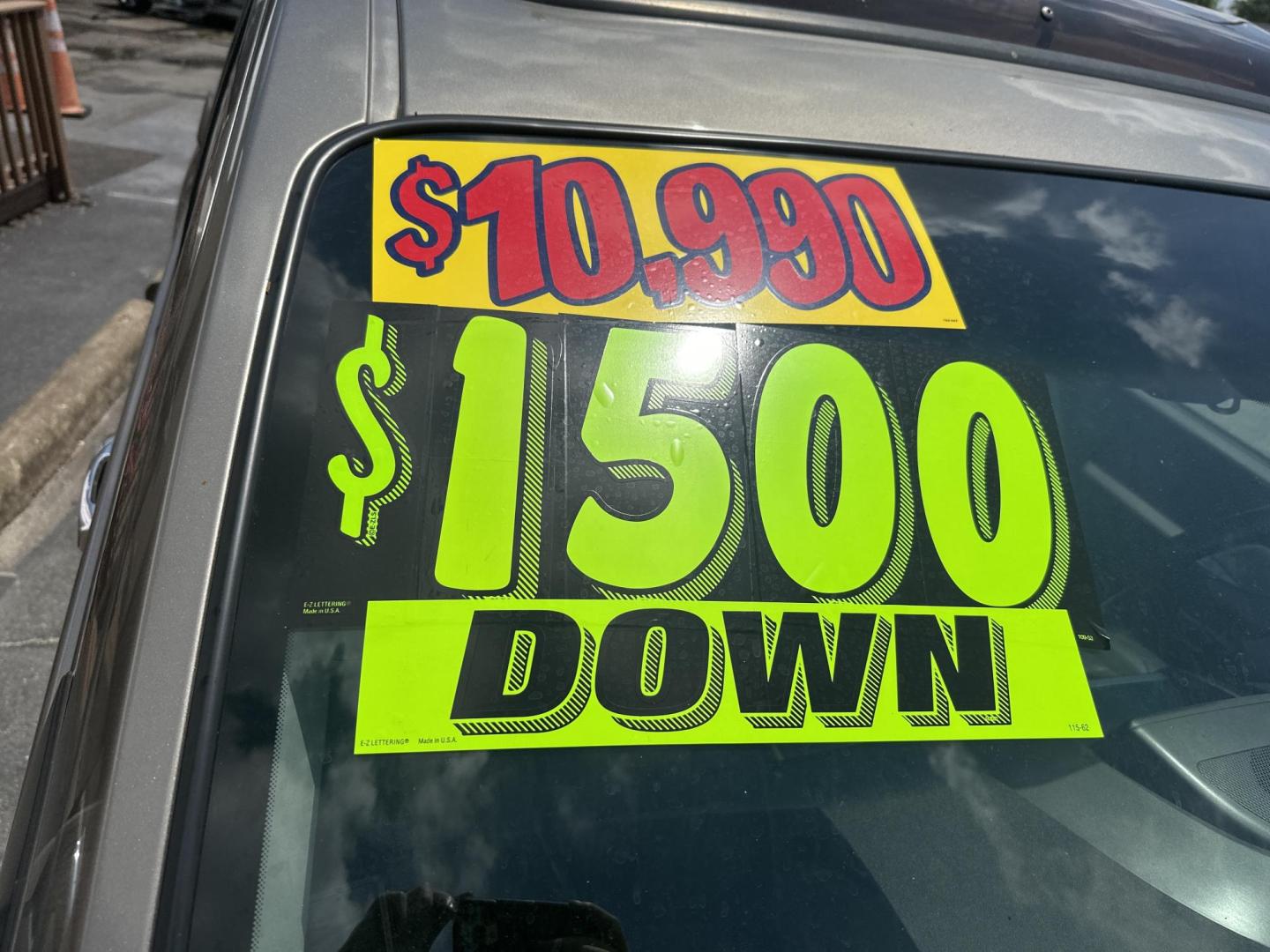 2007 Gray Nissan Armada LE 4WD (5N1BA08CX7N) with an 5.6L V8 DOHC 32V FFV engine, 5-Speed Automatic Overdrive transmission, located at 5700 Curlew Drive, Norfolk, VA, 23502, (757) 455-6330, 36.841885, -76.209412 - Photo#5