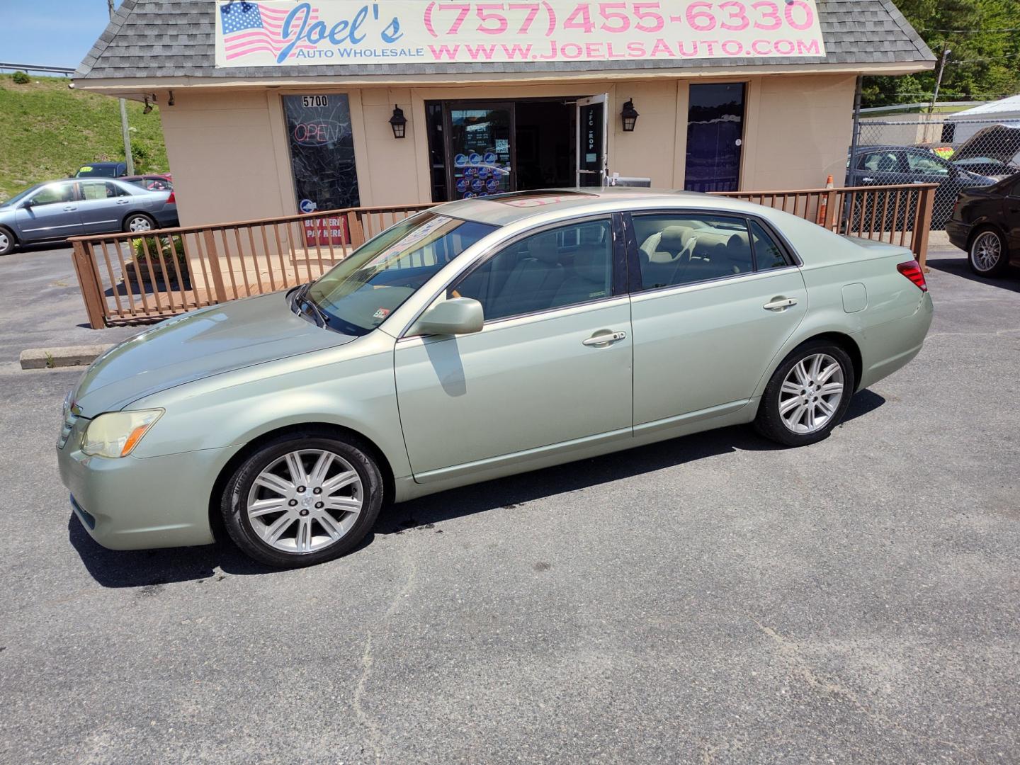 2006 Green Toyota Avalon (4T1BK36B16U) , located at 5700 Curlew Drive, Norfolk, VA, 23502, (757) 455-6330, 36.841885, -76.209412 - Photo#0