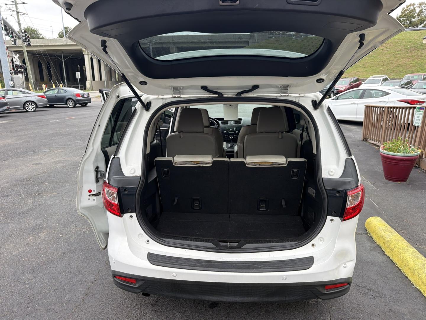 2013 white Mazda MAZDA5 (JM1CW2DLXD0) , located at 5700 Curlew Drive, Norfolk, VA, 23502, (757) 455-6330, 36.841885, -76.209412- Photo#10