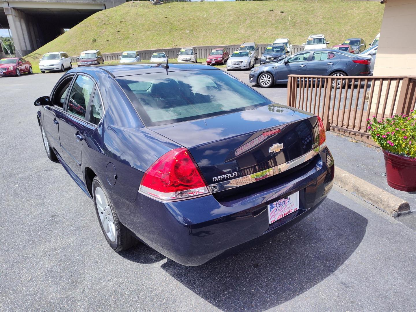 2011 Blue Chevrolet Impala LS (2G1WA5EK0B1) with an 3.5L V6 OHV 16V FFV engine, 4-Speed Automatic transmission, located at 5700 Curlew Drive, Norfolk, VA, 23502, (757) 455-6330, 36.841885, -76.209412 - Photo#11