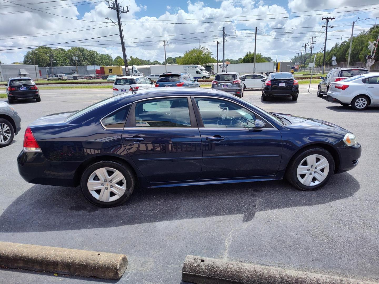 2011 Blue Chevrolet Impala LS (2G1WA5EK0B1) with an 3.5L V6 OHV 16V FFV engine, 4-Speed Automatic transmission, located at 5700 Curlew Drive, Norfolk, VA, 23502, (757) 455-6330, 36.841885, -76.209412 - Photo#15