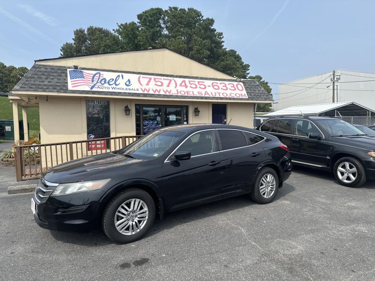 2012 Black Honda Crosstour EX 2WD (5J6TF3H33CL) with an 2.4L L4 DOHC 16V engine, 5-Speed Automatic transmission, located at 5700 Curlew Drive, Norfolk, VA, 23502, (757) 455-6330, 36.841885, -76.209412 - Photo#0