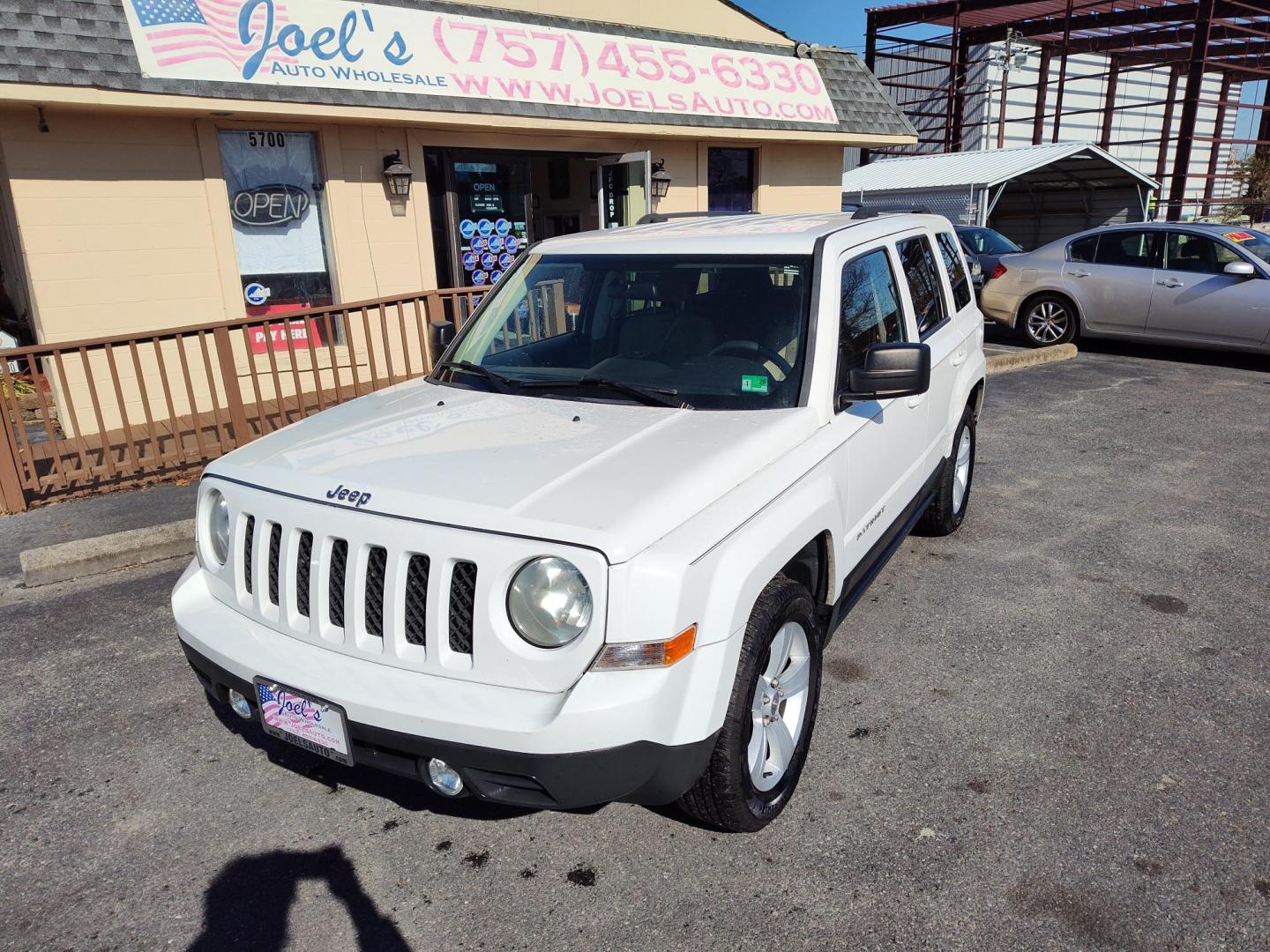 2013 WHITE Jeep Patriot Sport 4WD (1C4NJRBB9DD) with an 2.4L L4 DOHC 16V engine, located at 5700 Curlew Drive, Norfolk, VA, 23502, (757) 455-6330, 36.841885, -76.209412 - Photo#3