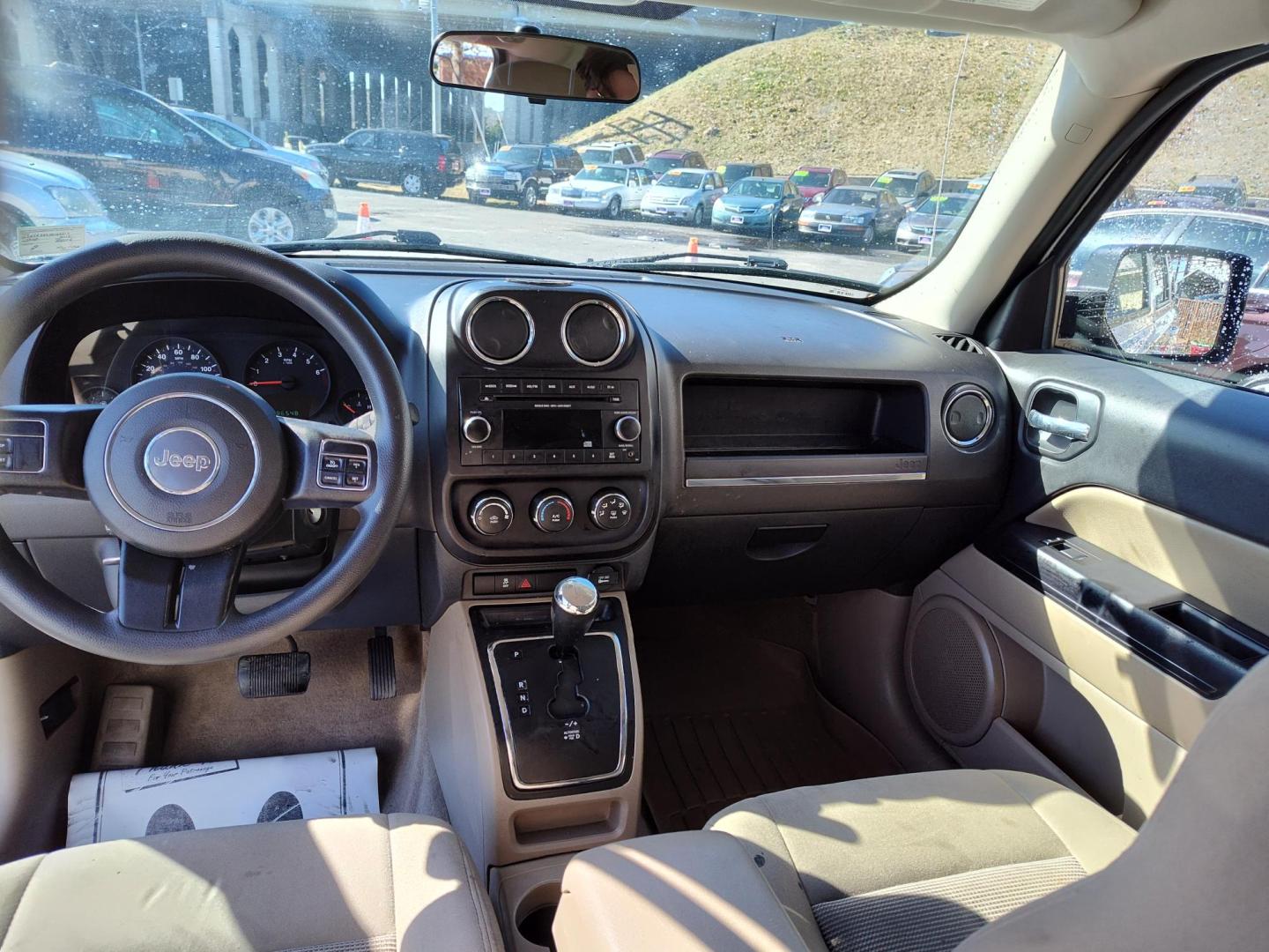 2013 WHITE Jeep Patriot Sport 4WD (1C4NJRBB9DD) with an 2.4L L4 DOHC 16V engine, located at 5700 Curlew Drive, Norfolk, VA, 23502, (757) 455-6330, 36.841885, -76.209412 - Photo#7