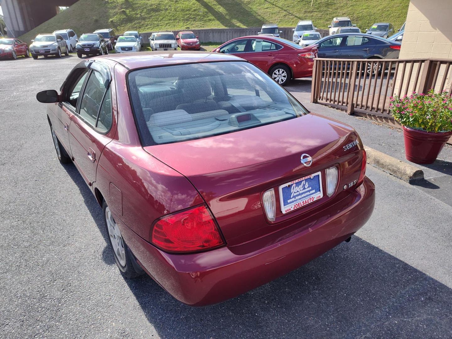 2004 Nissan Sentra 1.8 (3N1CB51DX4L) with an 1.8L L4 DOHC 16V engine, located at 5700 Curlew Drive, Norfolk, VA, 23502, (757) 455-6330, 36.841885, -76.209412 - Photo#7