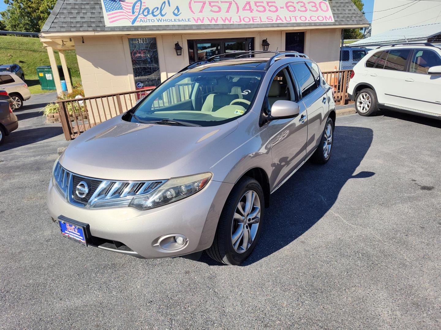 2009 Gray Nissan Murano LE AWD (JN8AZ18W69W) with an 3.5L V6 DOHC 24V engine, Automatic CVT Overdrive transmission, located at 5700 Curlew Drive, Norfolk, VA, 23502, (757) 455-6330, 36.841885, -76.209412 - Photo#0