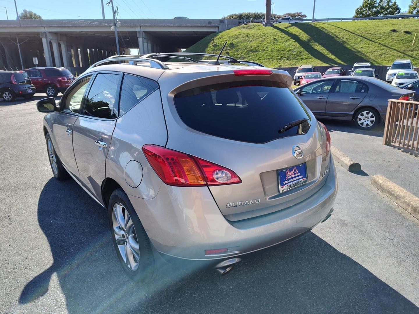 2009 Gray Nissan Murano LE AWD (JN8AZ18W69W) with an 3.5L V6 DOHC 24V engine, Automatic CVT Overdrive transmission, located at 5700 Curlew Drive, Norfolk, VA, 23502, (757) 455-6330, 36.841885, -76.209412 - Photo#12