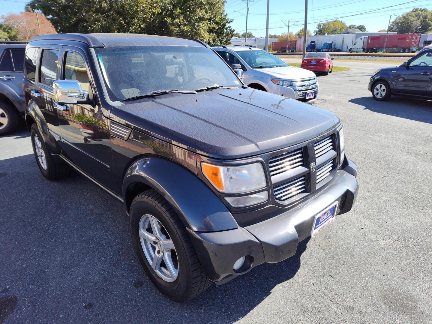 2010 Gray Dodge Nitro Heat 4WD (1D4PU4GK1AW) with an 3.7L V6 SOHC 12V engine, 4-Speed Automatic transmission, located at 5700 Curlew Drive, Norfolk, VA, 23502, (757) 455-6330, 36.841885, -76.209412 - Photo#18