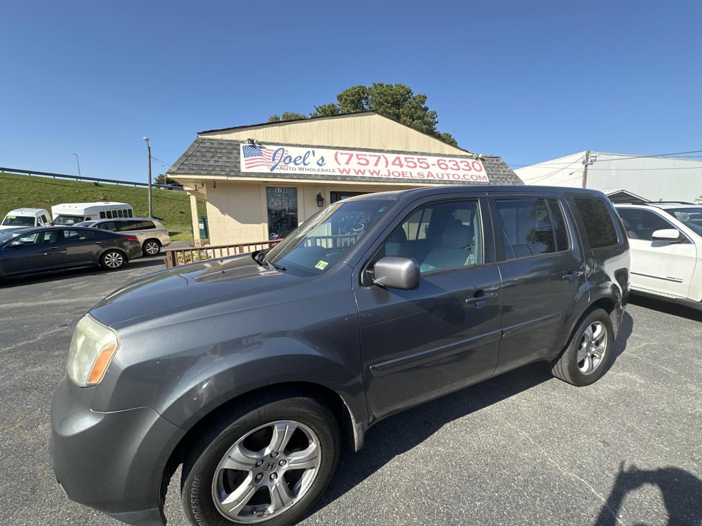 2012 Honda Pilot EX-L 4WD 5-Spd AT (5FNYF4H51CB) with an 3.5L V6 SOHC 24V engine, 5-Speed Automatic transmission, located at 5700 Curlew Dr., Norfolk, VA, 23502, (703) 554-4373, 36.841885, -76.209412 - Photo#0