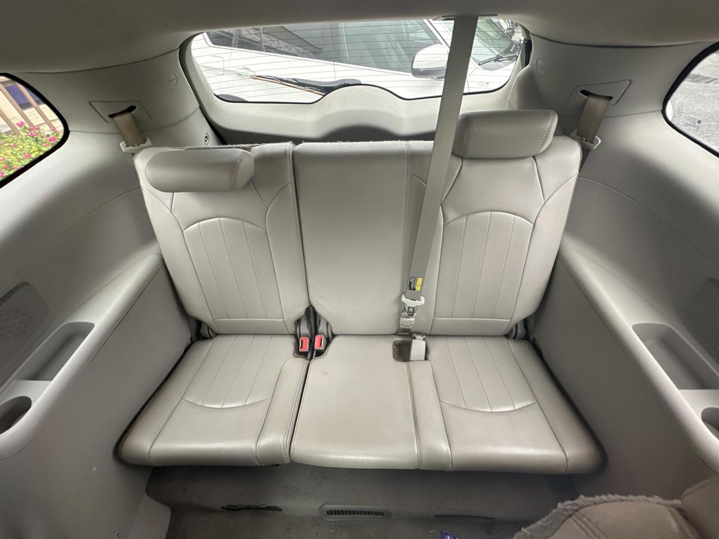 2014 WHITE Buick Enclave Premium AWD (5GAKVCKD0EJ) with an 3.6L V6 DOHC 24V engine, 6-Speed Automatic Overdrive transmission, located at 5700 Curlew Drive, Norfolk, VA, 23502, (757) 455-6330, 36.841885, -76.209412 - Photo#10