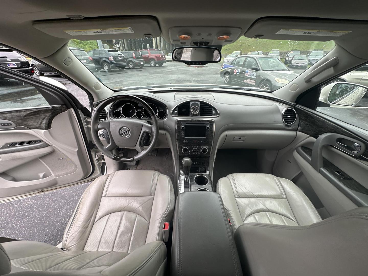 2014 WHITE Buick Enclave Premium AWD (5GAKVCKD0EJ) with an 3.6L V6 DOHC 24V engine, 6-Speed Automatic Overdrive transmission, located at 5700 Curlew Drive, Norfolk, VA, 23502, (757) 455-6330, 36.841885, -76.209412 - Photo#5