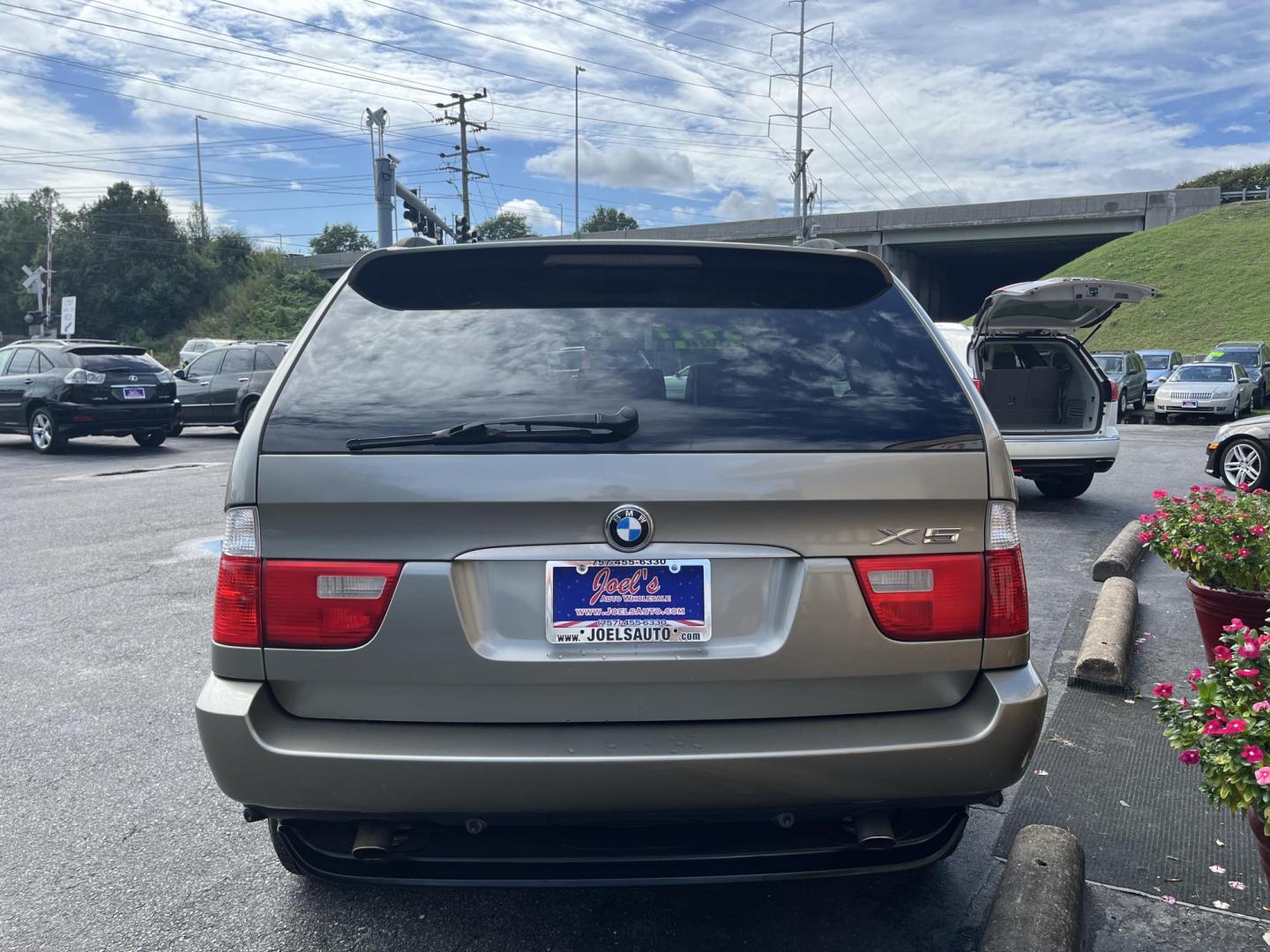 2006 Grey /Brown BMW X5 3.0i (5UXFA13516L) with an 3.0L L6 DOHC 24V engine, Automatic transmission, located at 5700 Curlew Drive, Norfolk, VA, 23502, (757) 455-6330, 36.841885, -76.209412 - $9999 Sale Price $3999 down no credit check financing 29.99% APR 34 - $240 bi weekly payments 1 - Final Payment of $82.33 $249 Processing Fee $6777.45 Amount Financed $1464.88 Finance Charges *NO SERVICE CONTRACT INCLUDED OR OFFERED AT THESE FIGURES* - Photo#9