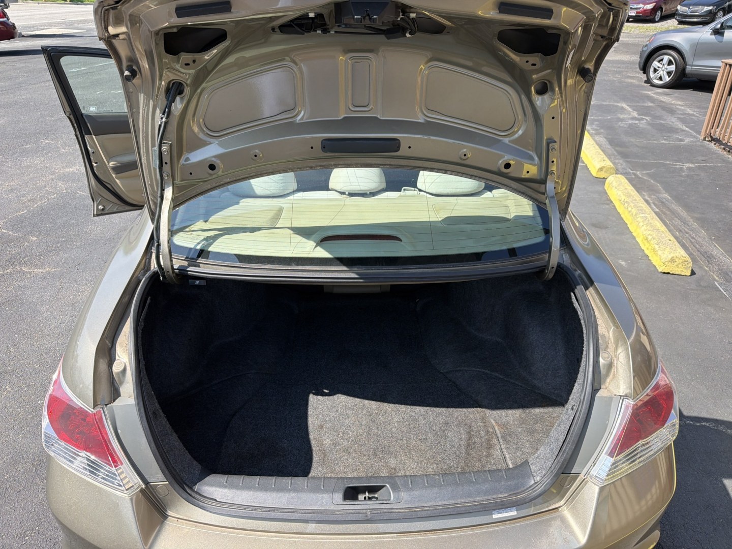 2008 Gold Honda Accord LX Sedan (1HGCP25308A) with an 2.4L L4 DOHC 16V engine, 5-Speed Manual Overdrive transmission, located at 5700 Curlew Drive, Norfolk, VA, 23502, (757) 455-6330, 36.841885, -76.209412- Photo#9