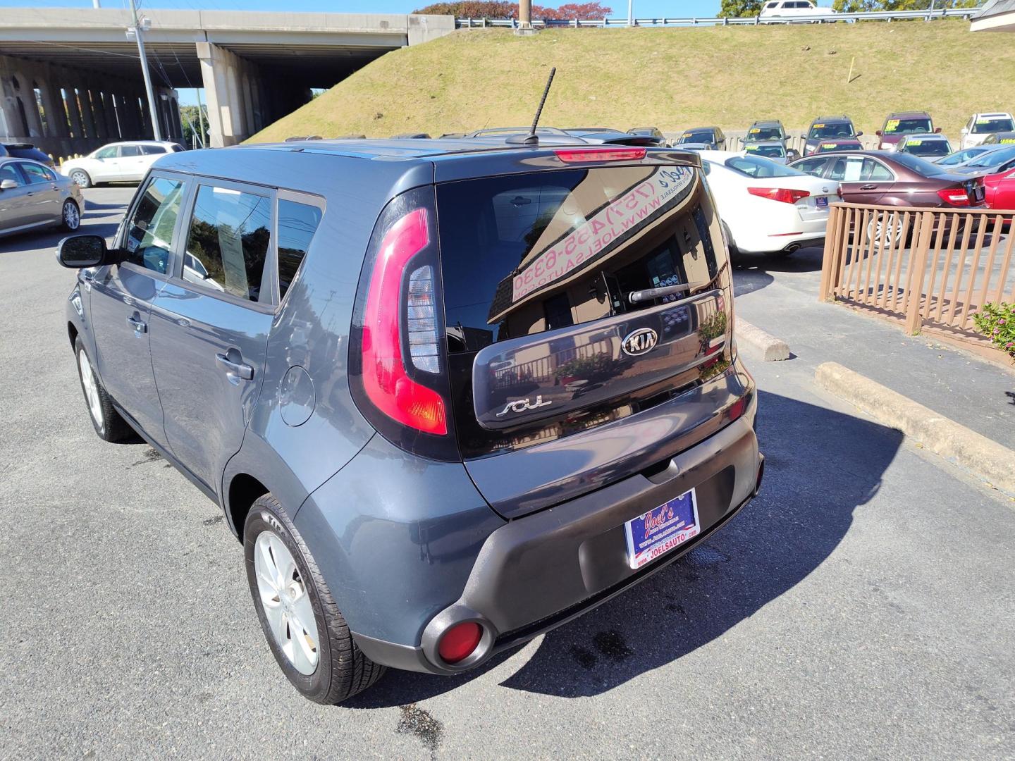 2014 Blue Kia Soul + (KNDJP3A52E7) with an 2.0L L4 DOHC 16V engine, 6-Speed Automatic transmission, located at 5700 Curlew Drive, Norfolk, VA, 23502, (757) 455-6330, 36.841885, -76.209412 - Photo#11