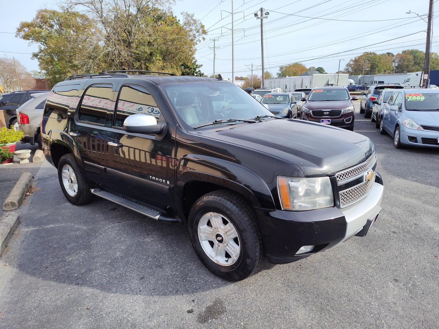 2007 Black Chevrolet Tahoe LS 2WD (1GNFC13097R) with an 5.3L V8 OHV 16V FFV engine, 4-Speed Automatic Overdrive transmission, located at 5700 Curlew Drive, Norfolk, VA, 23502, (757) 455-6330, 36.841885, -76.209412 - Photo#17