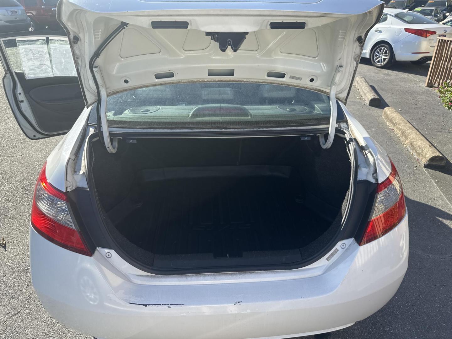 2010 WHITE Honda Civic EX Coupe 5-Speed AT (2HGFG1B84AH) with an 1.8L L4 SOHC 16V engine, 5-Speed Automatic transmission, located at 5700 Curlew Drive, Norfolk, VA, 23502, (757) 455-6330, 36.841885, -76.209412 - Photo#7