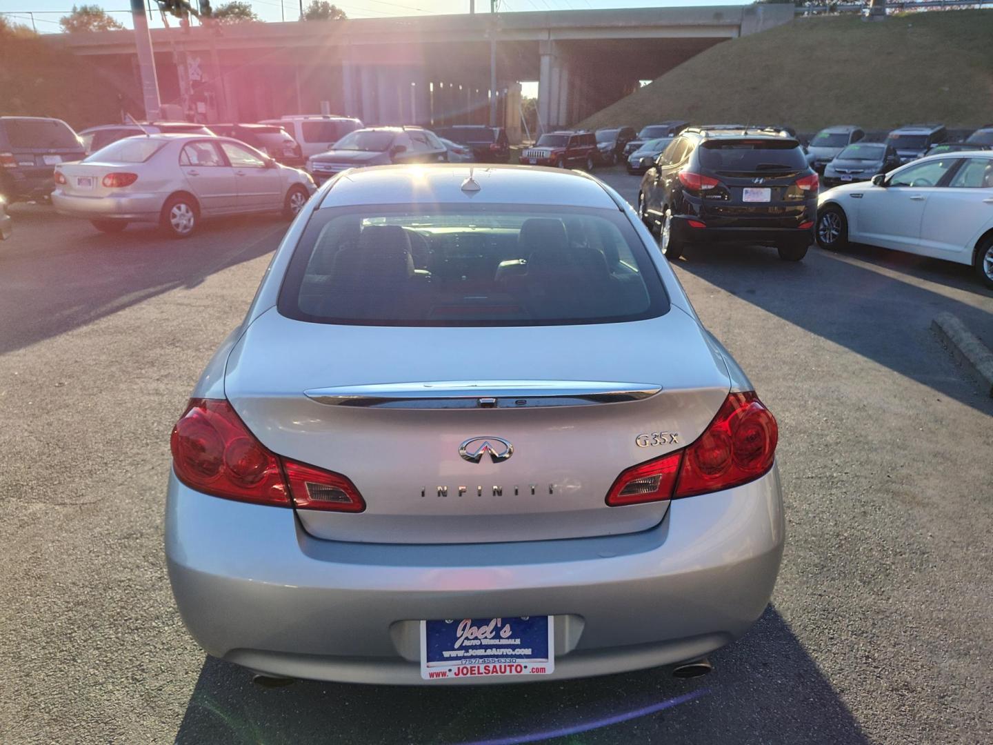 2007 Silver Infiniti G35 x AWD (JNKBV61F07M) with an 3.5L V6 DOHC 24V engine, 5-Speed Automatic Overdrive transmission, located at 5700 Curlew Drive, Norfolk, VA, 23502, (757) 455-6330, 36.841885, -76.209412 - Photo#13