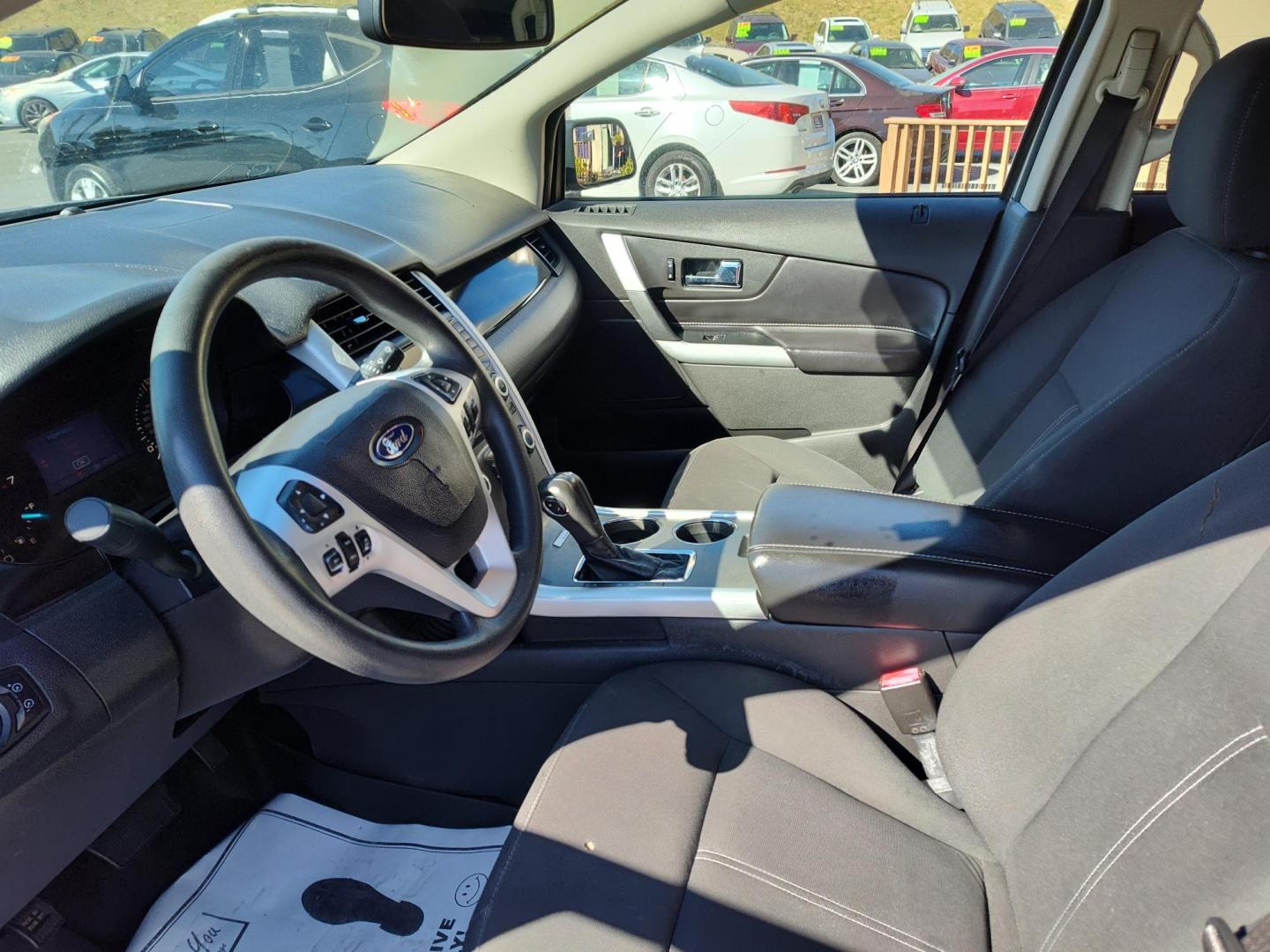 2013 Silver Ford Edge SE AWD (2FMDK4GC1DB) with an 3.5L V6 DOHC 24V engine, 6-Speed Automatic transmission, located at 5700 Curlew Drive, Norfolk, VA, 23502, (757) 455-6330, 36.841885, -76.209412 - Photo#7