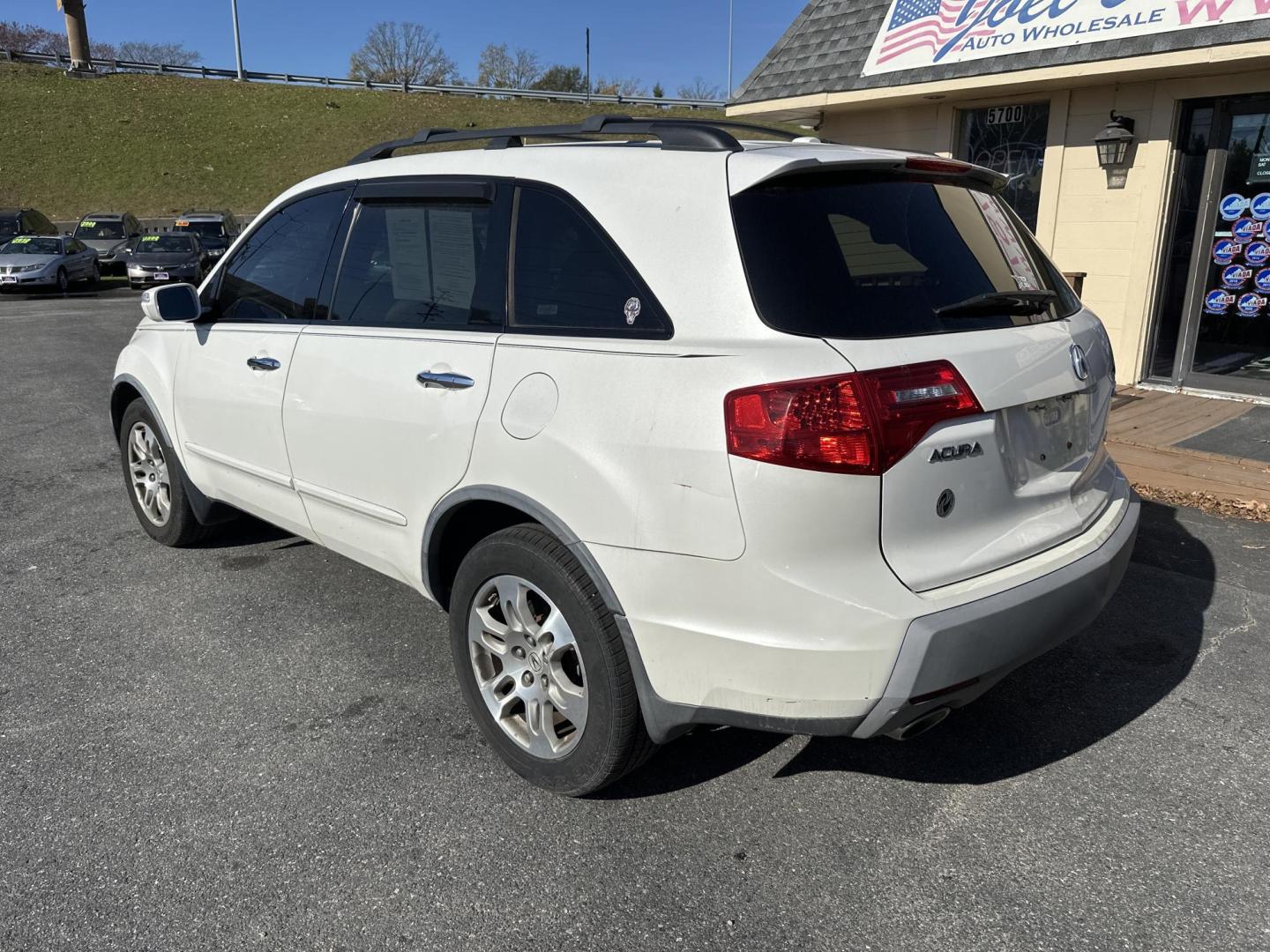 2009 WHITE Acura MDX Tech Package (2HNYD28619H) with an 3.5L V6 SOHC 24V engine, 5-Speed Automatic transmission, located at 5700 Curlew Drive, Norfolk, VA, 23502, (757) 455-6330, 36.841885, -76.209412 - Photo#1