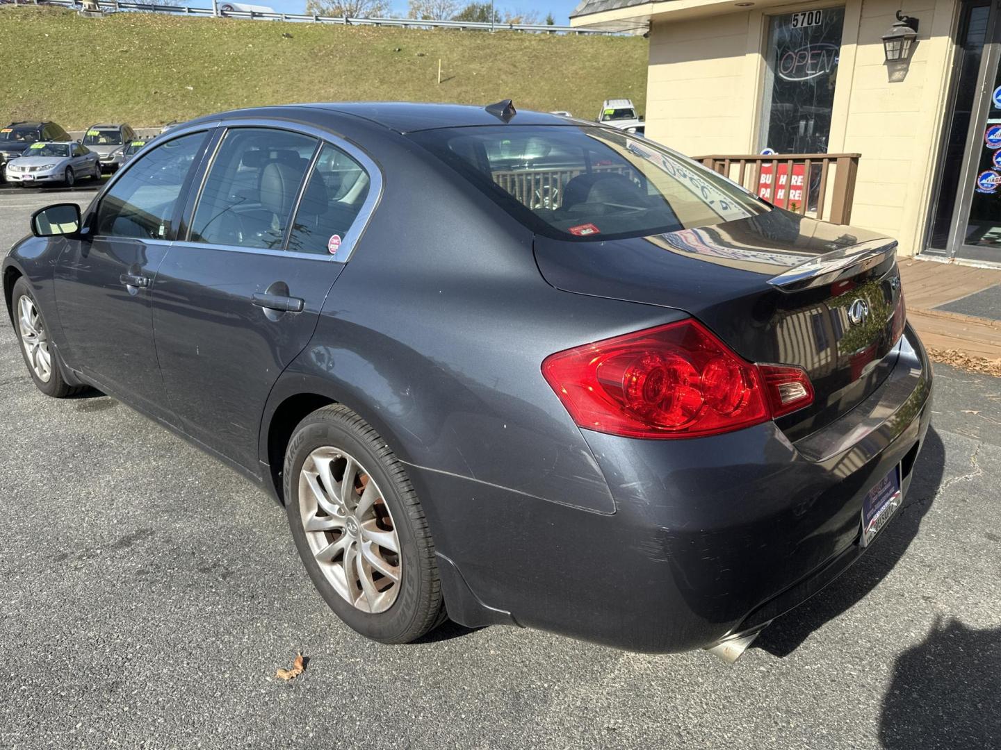 2008 Blue Infiniti G35 x AWD (JNKBV61F78M) with an 3.5L V6 DOHC 24V engine, 5-Speed Automatic Overdrive transmission, located at 5700 Curlew Drive, Norfolk, VA, 23502, (757) 455-6330, 36.841885, -76.209412 - Photo#1